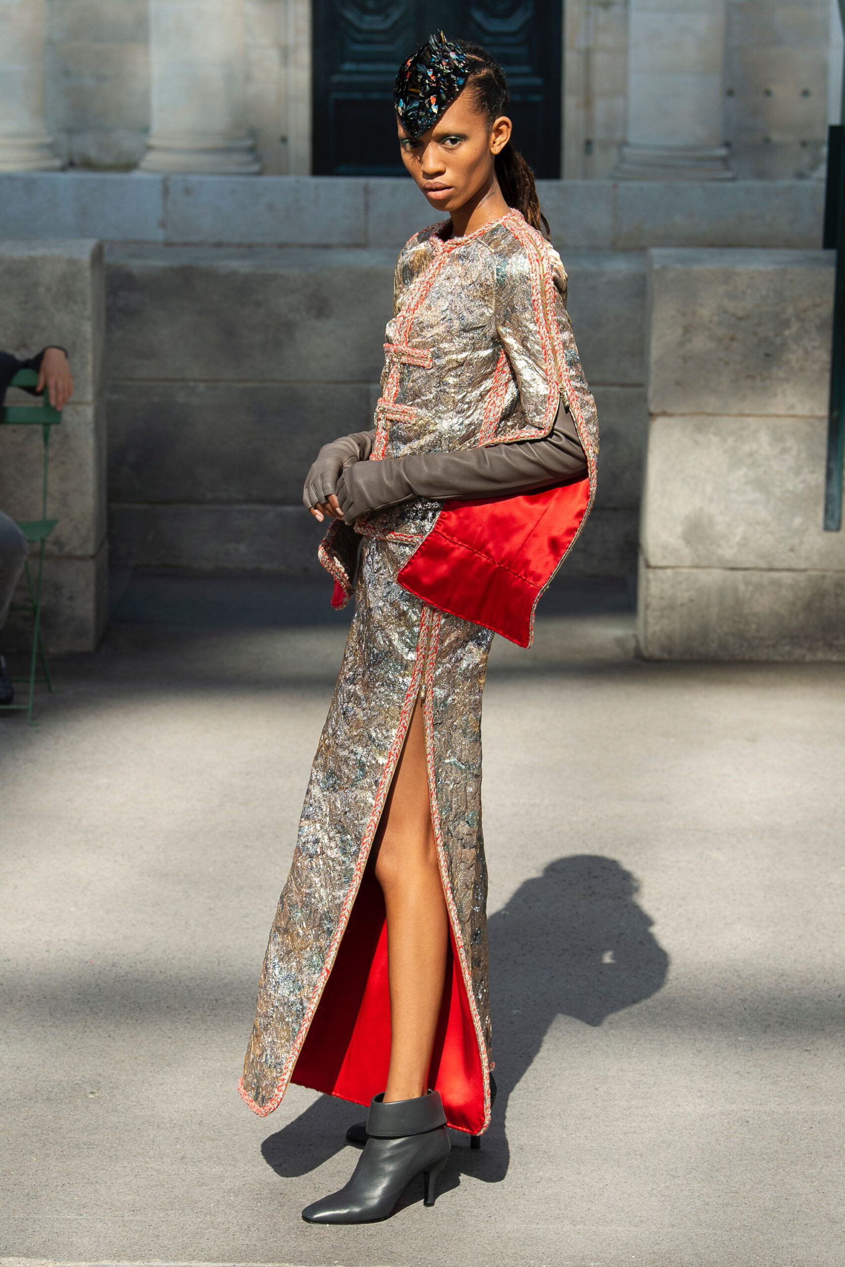 Chanel F/W 18 Couture Look 47