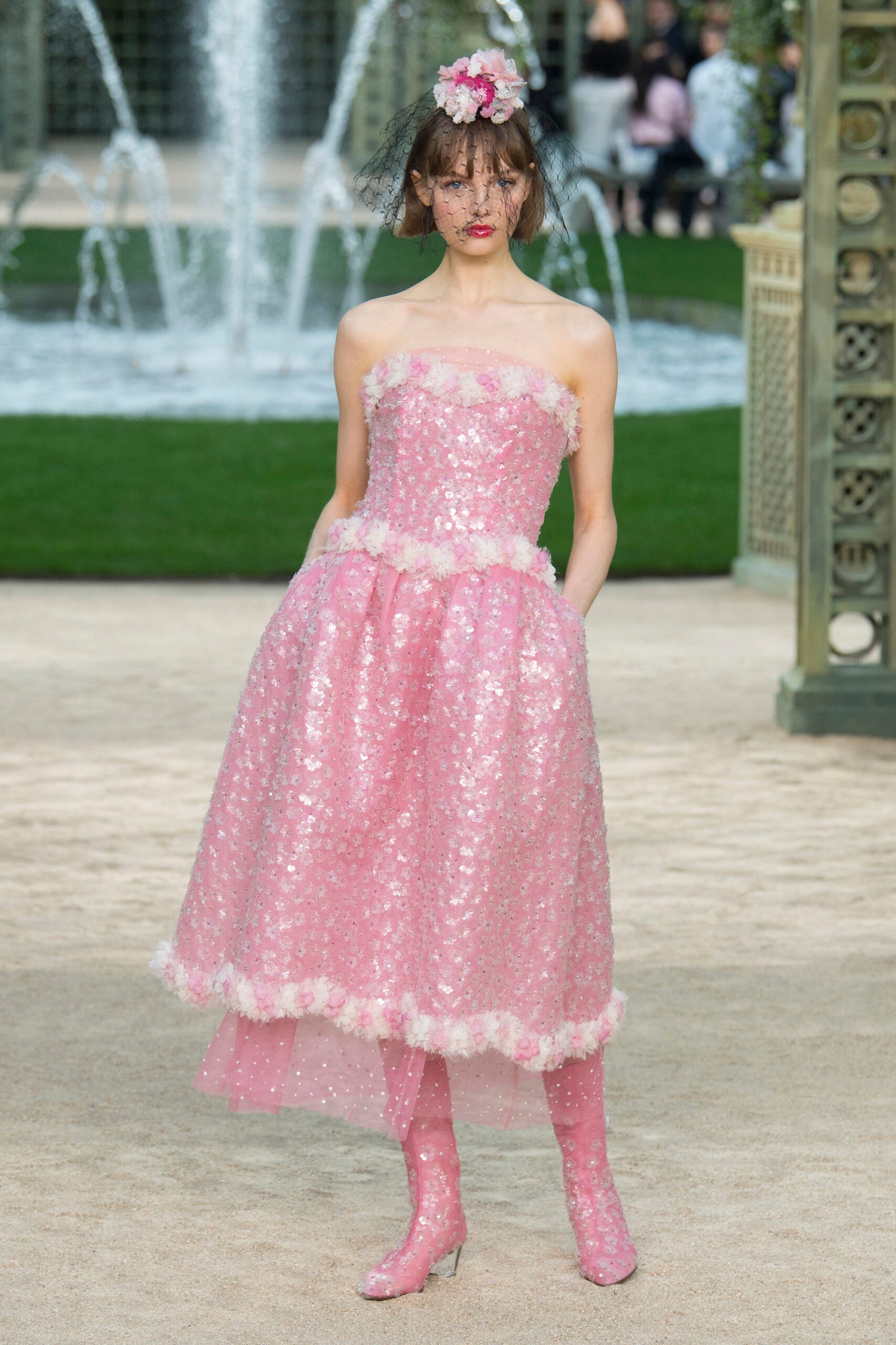 Chanel S/S 18 Couture Look 504