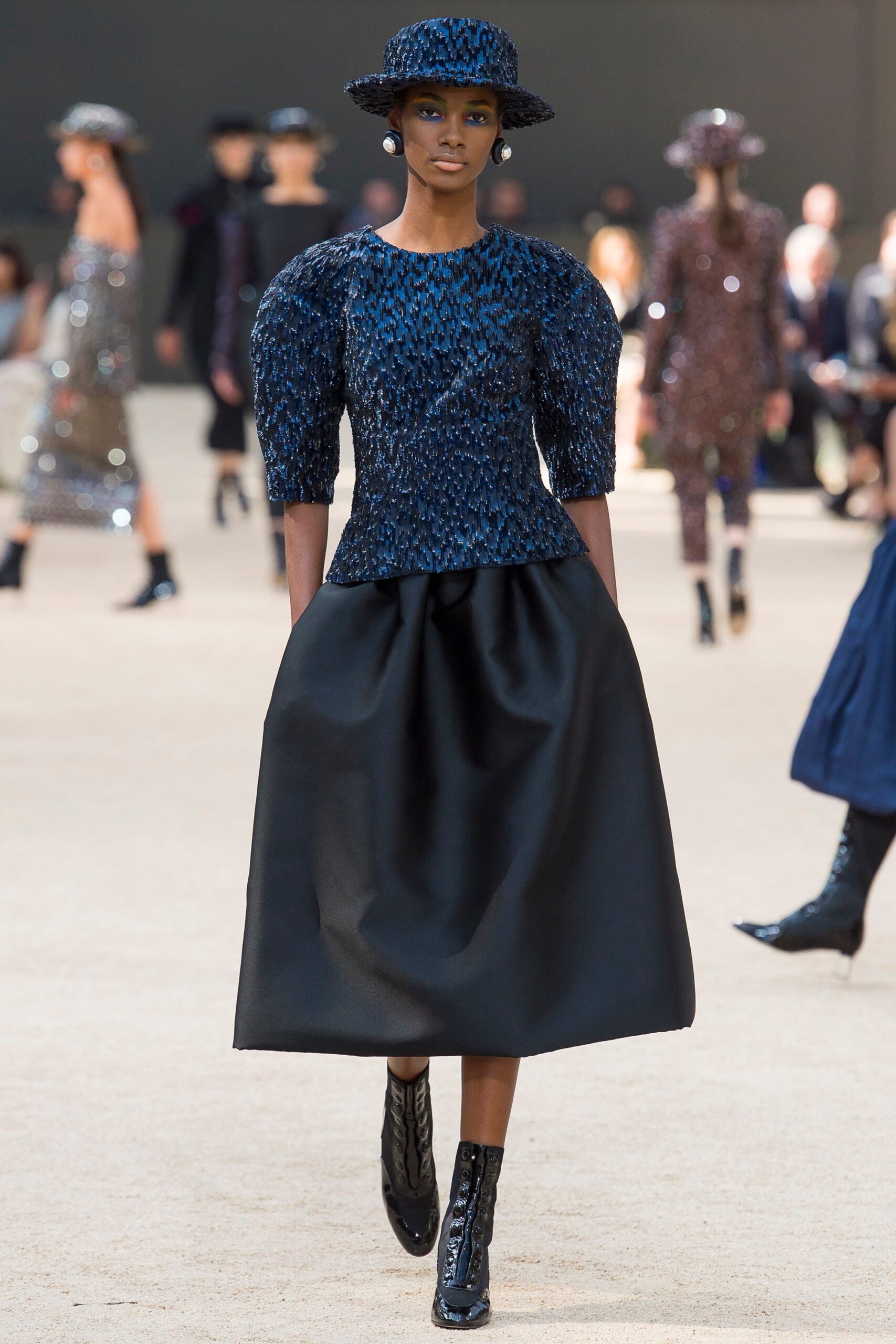 Chanel F/W 17 Couture Look 441
