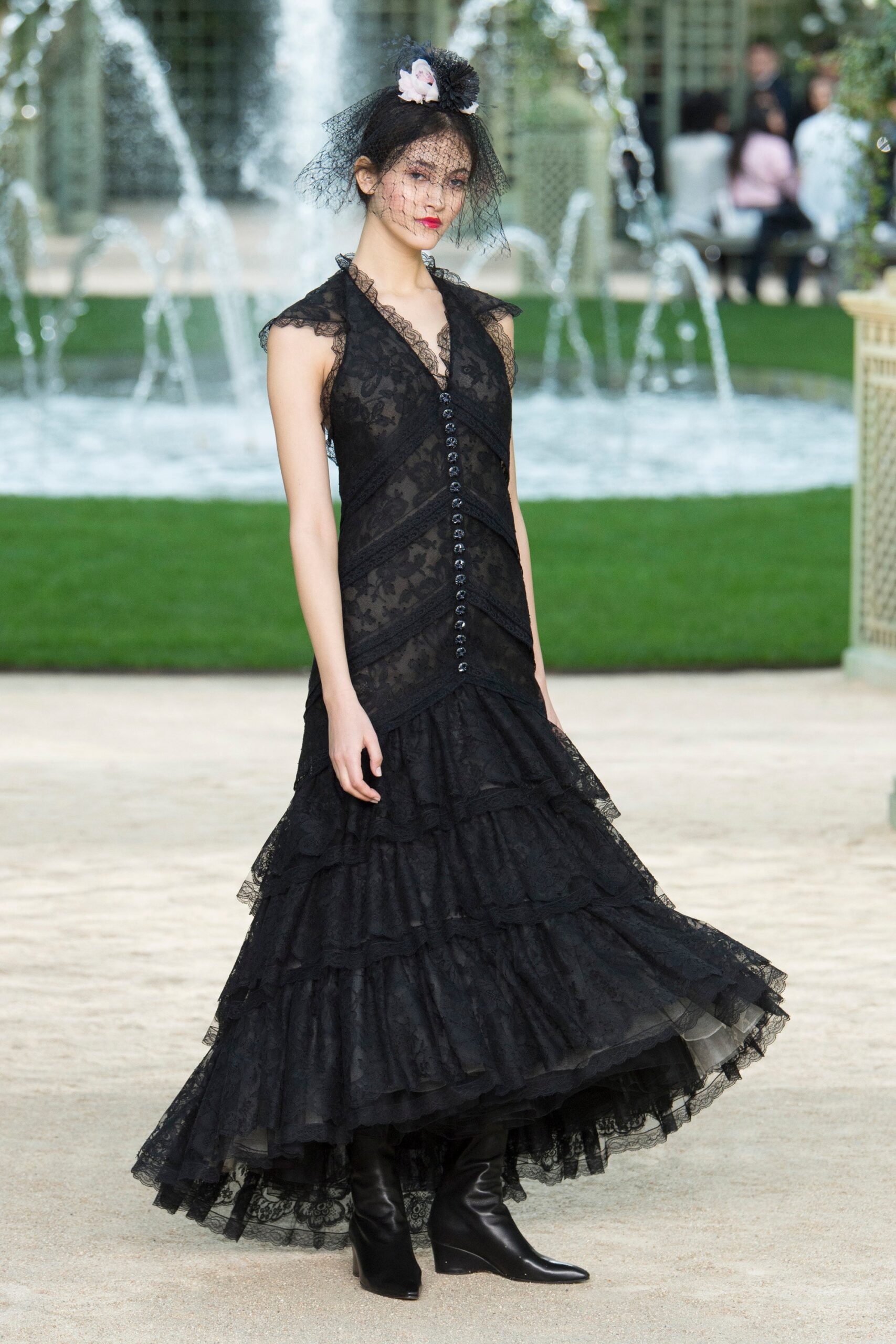 Chanel S/S 18 Couture Look 542