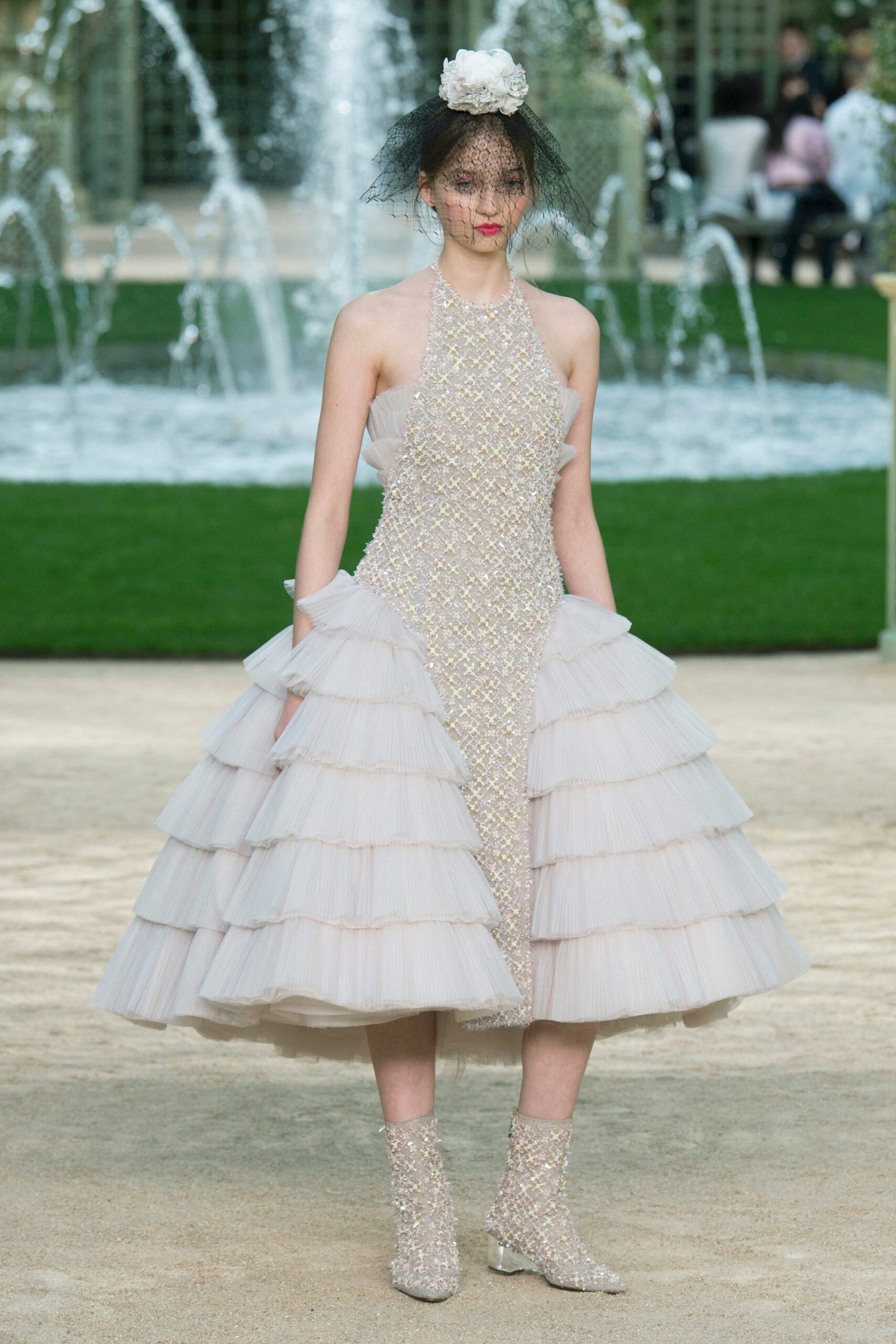 Chanel S/S 18 Couture Look 672