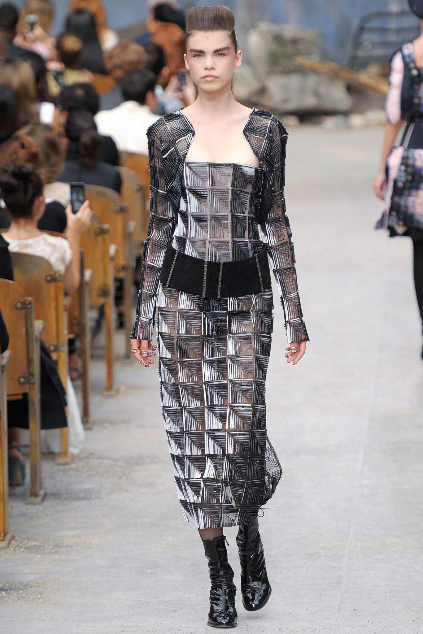 Chanel F/W 13 Couture Look 374