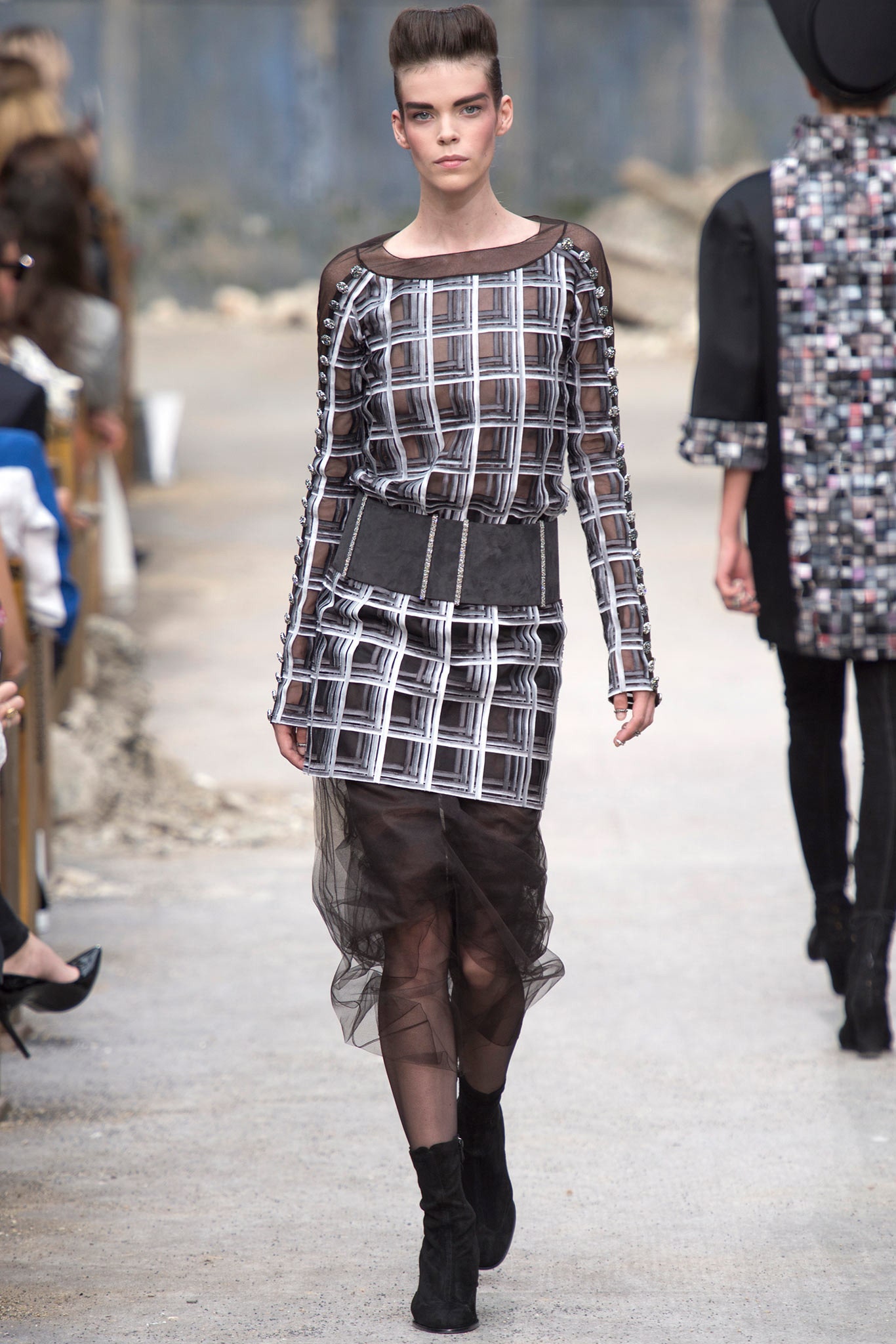 Chanel F/W 13 Couture Look 403