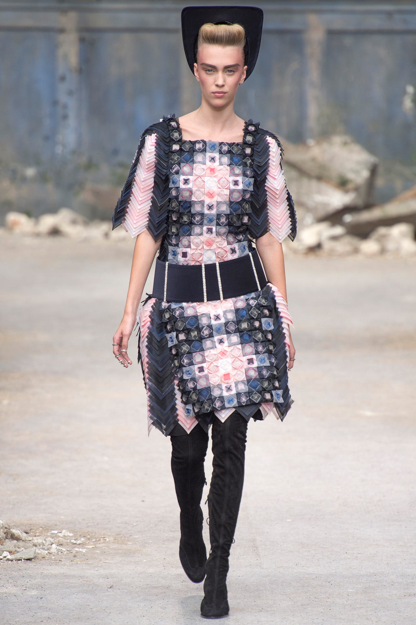 Chanel F/W 13 Couture Look 439