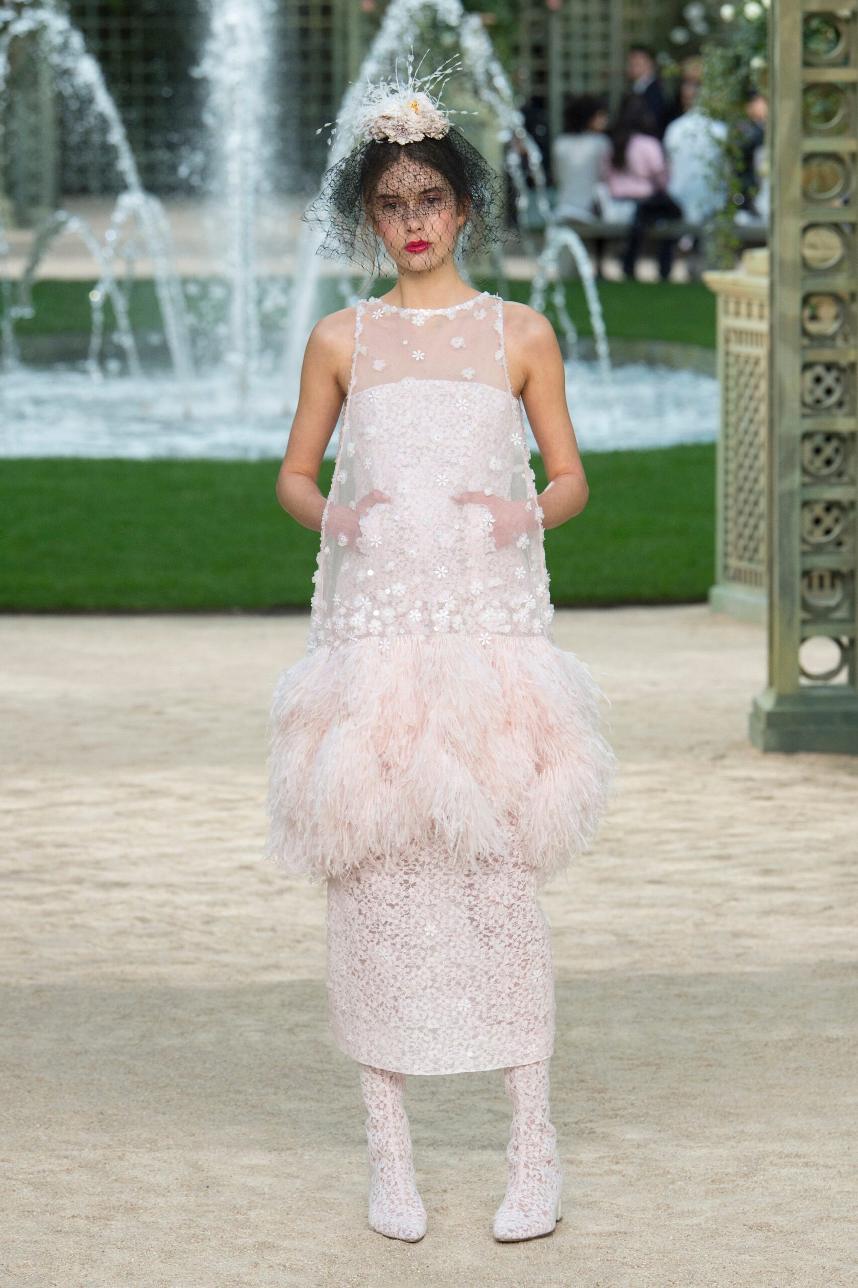 Chanel S/S 18 Couture Look 802
