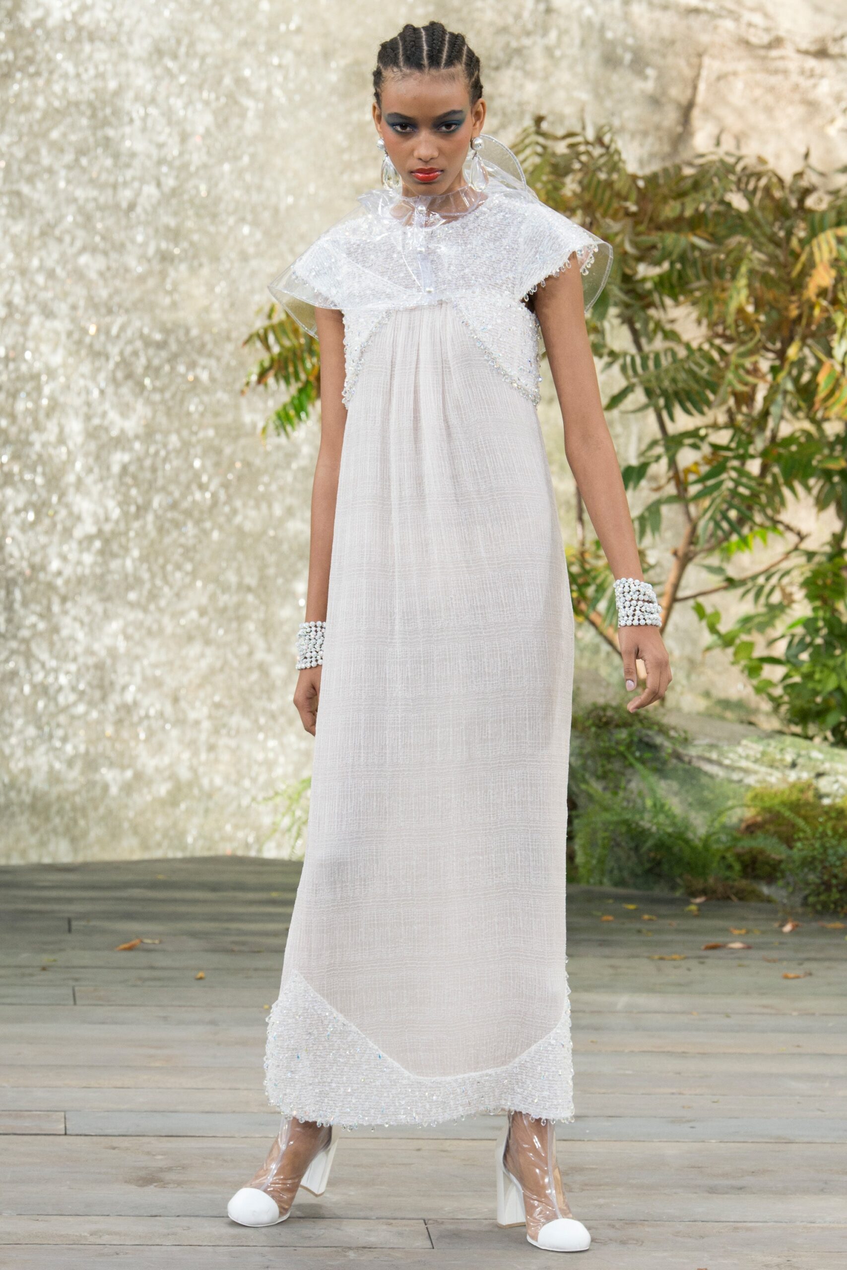 Chanel S/S 18 Look 42