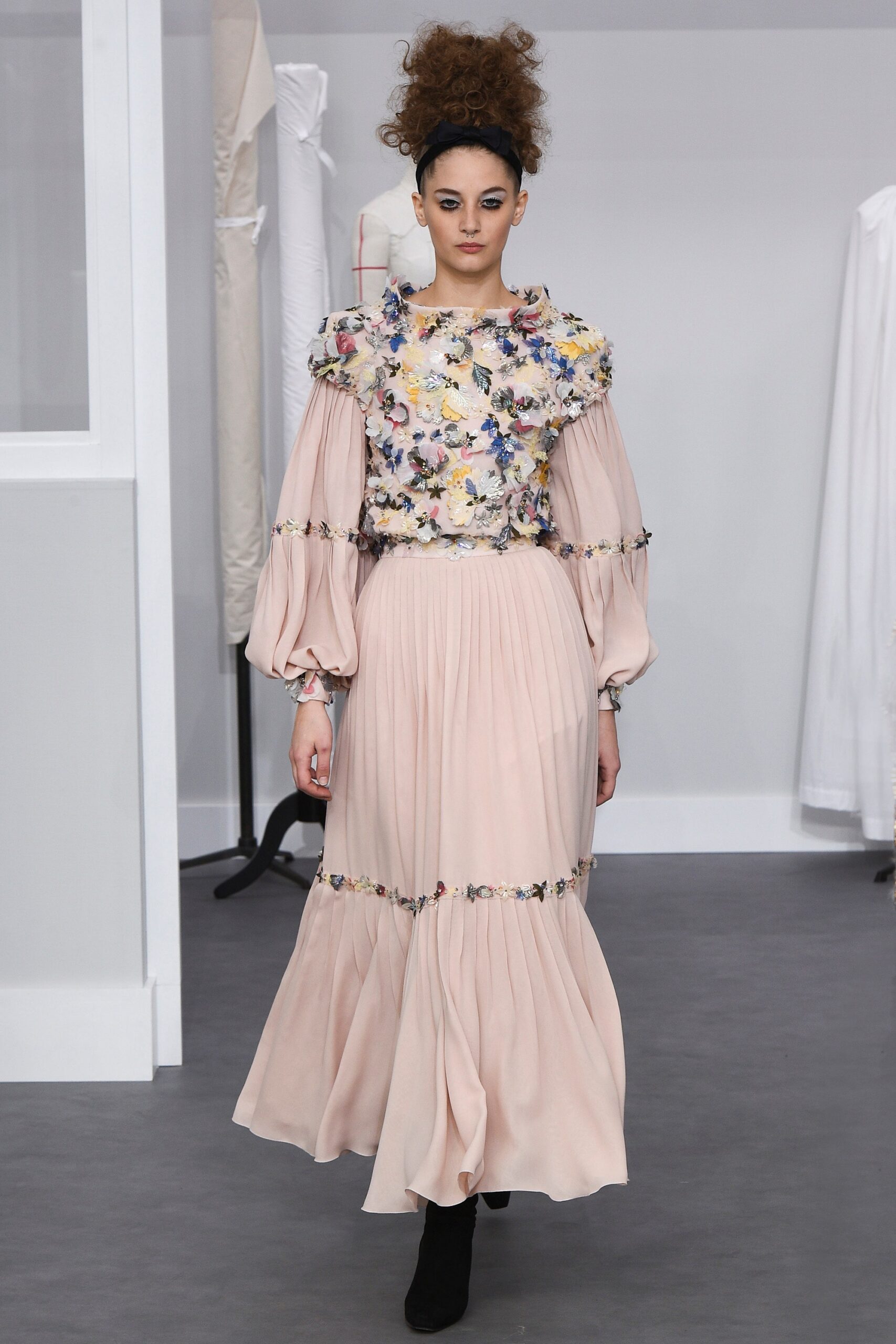 Chanel F/W 16 Couture Look 654