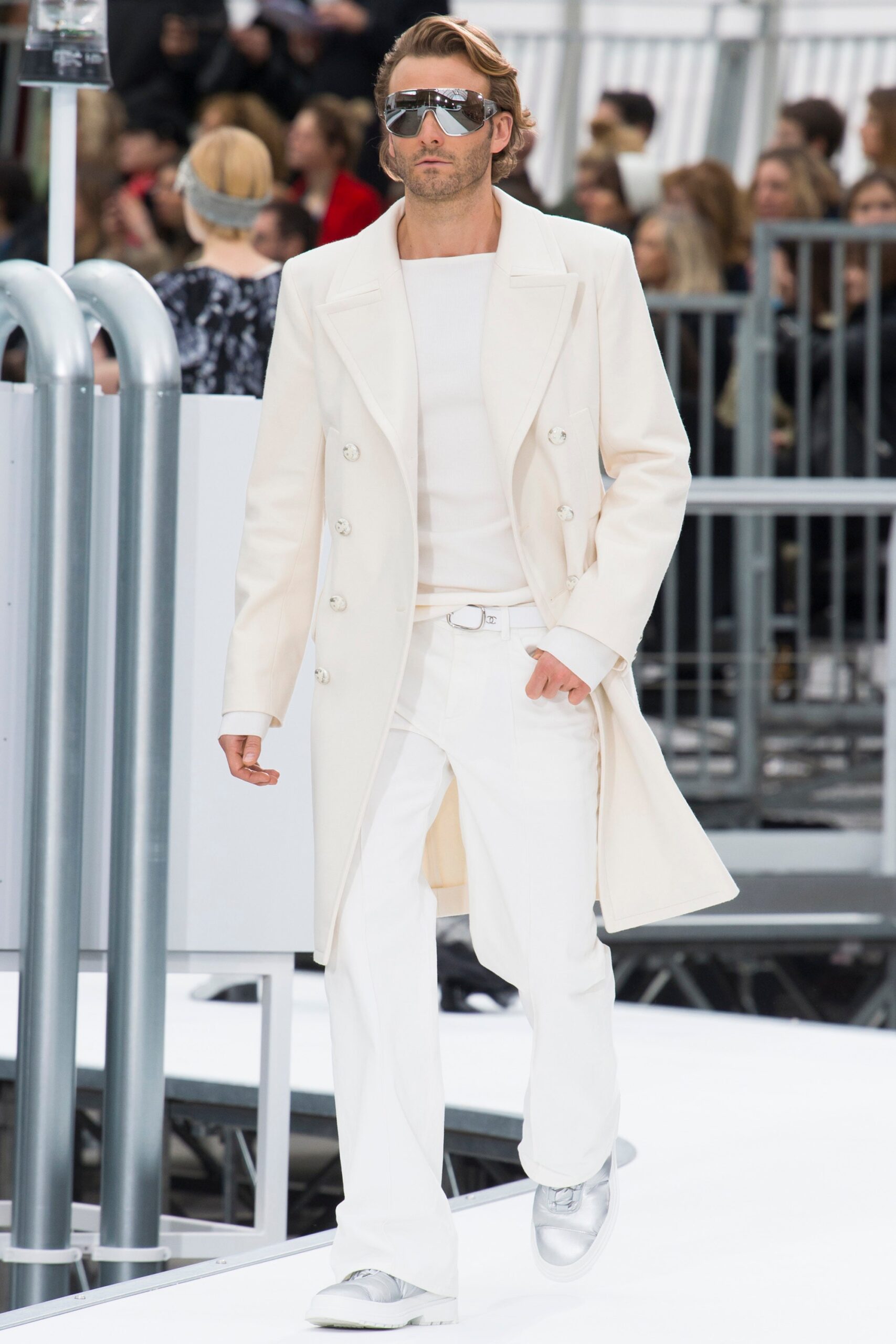 Chanel F/W 17 Look 476