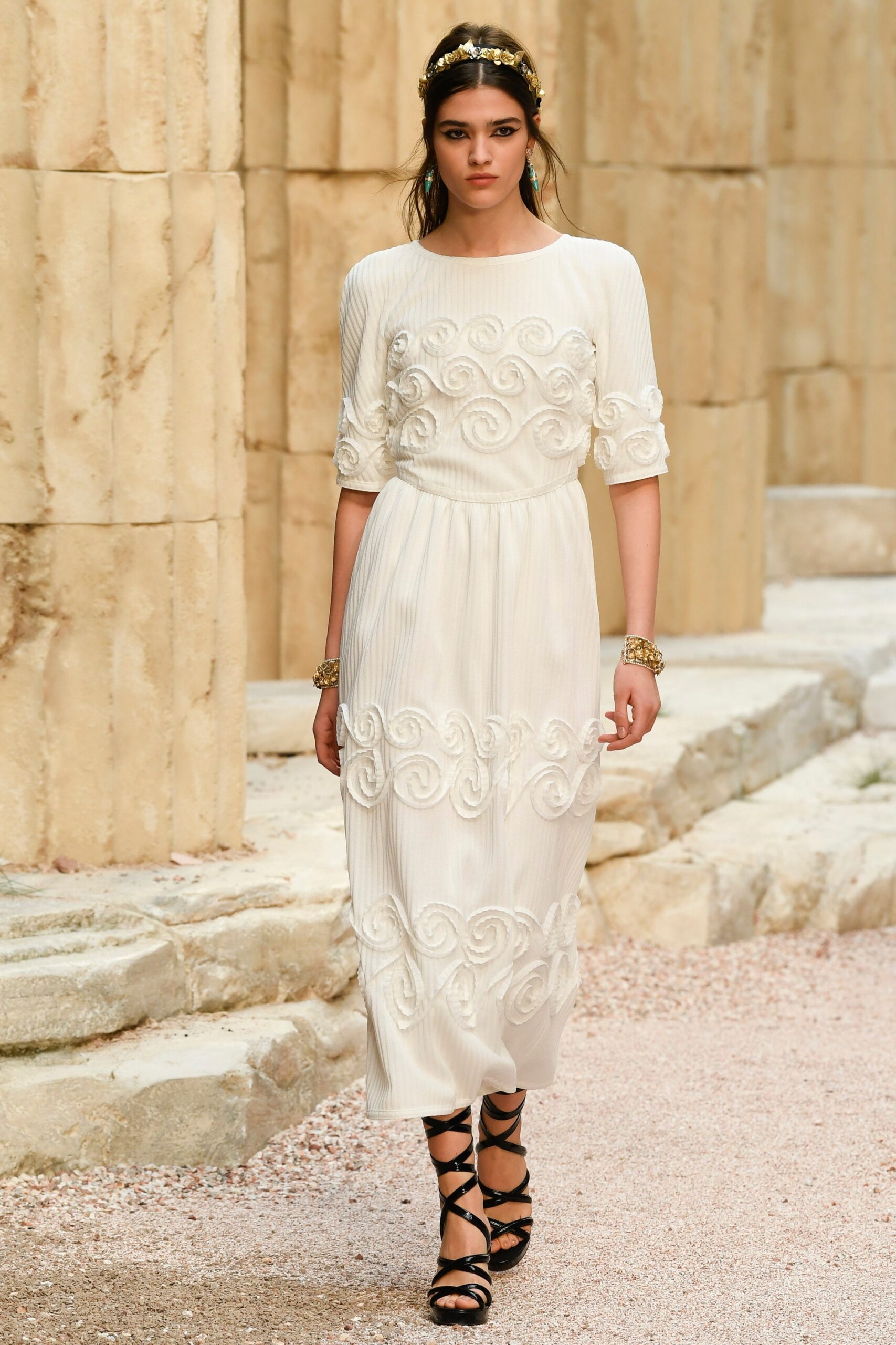 Chanel Resort 18 Look 752