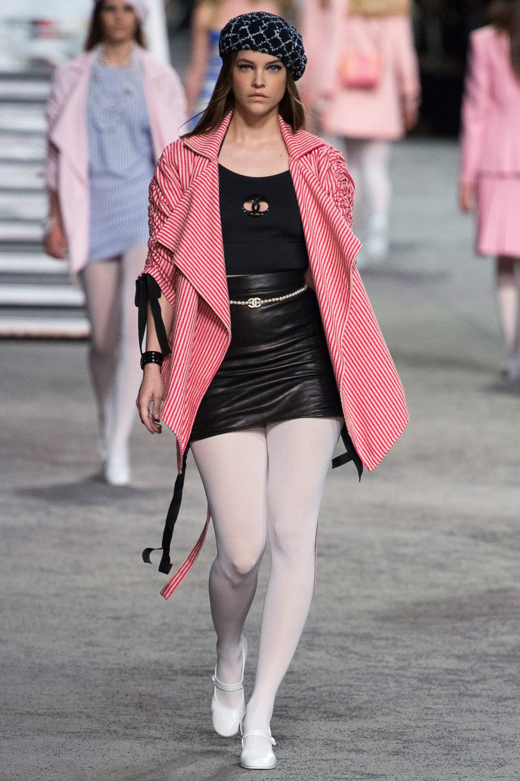 Chanel Resort 19 Look 35