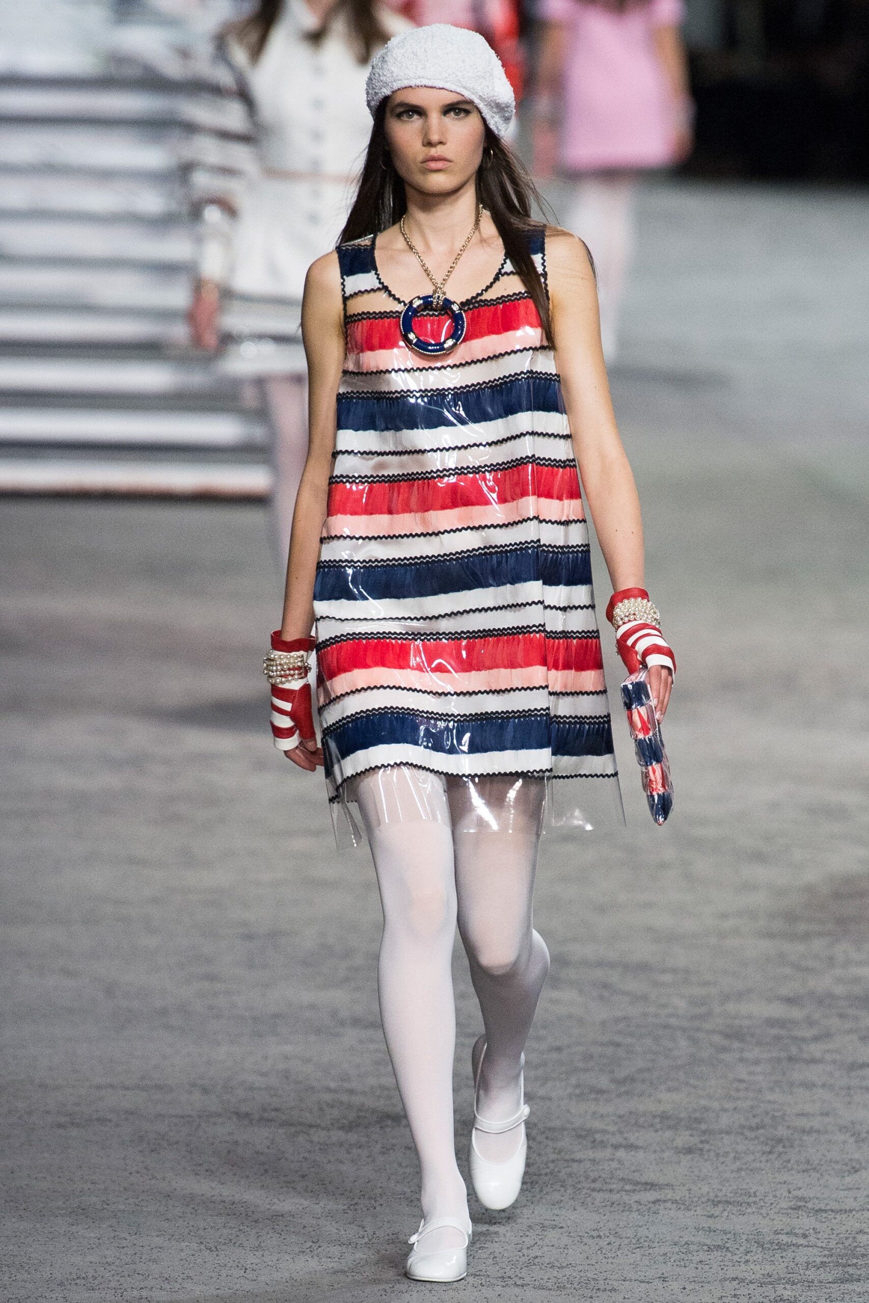 Chanel Resort 19 Look 38