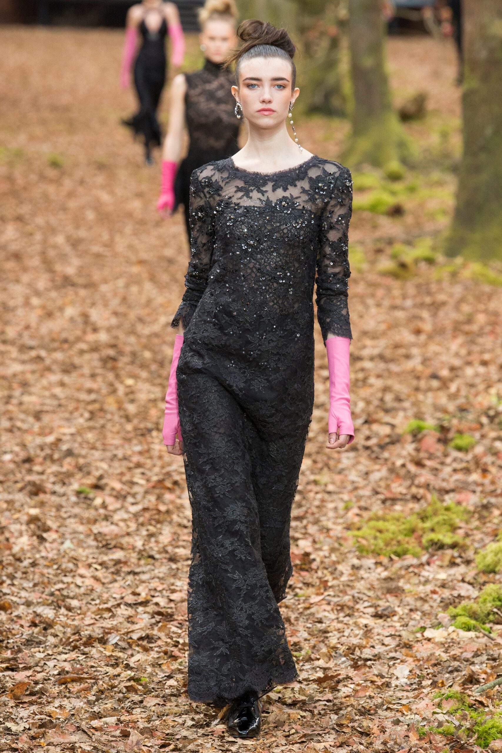 Chanel F/W 18 Look 62
