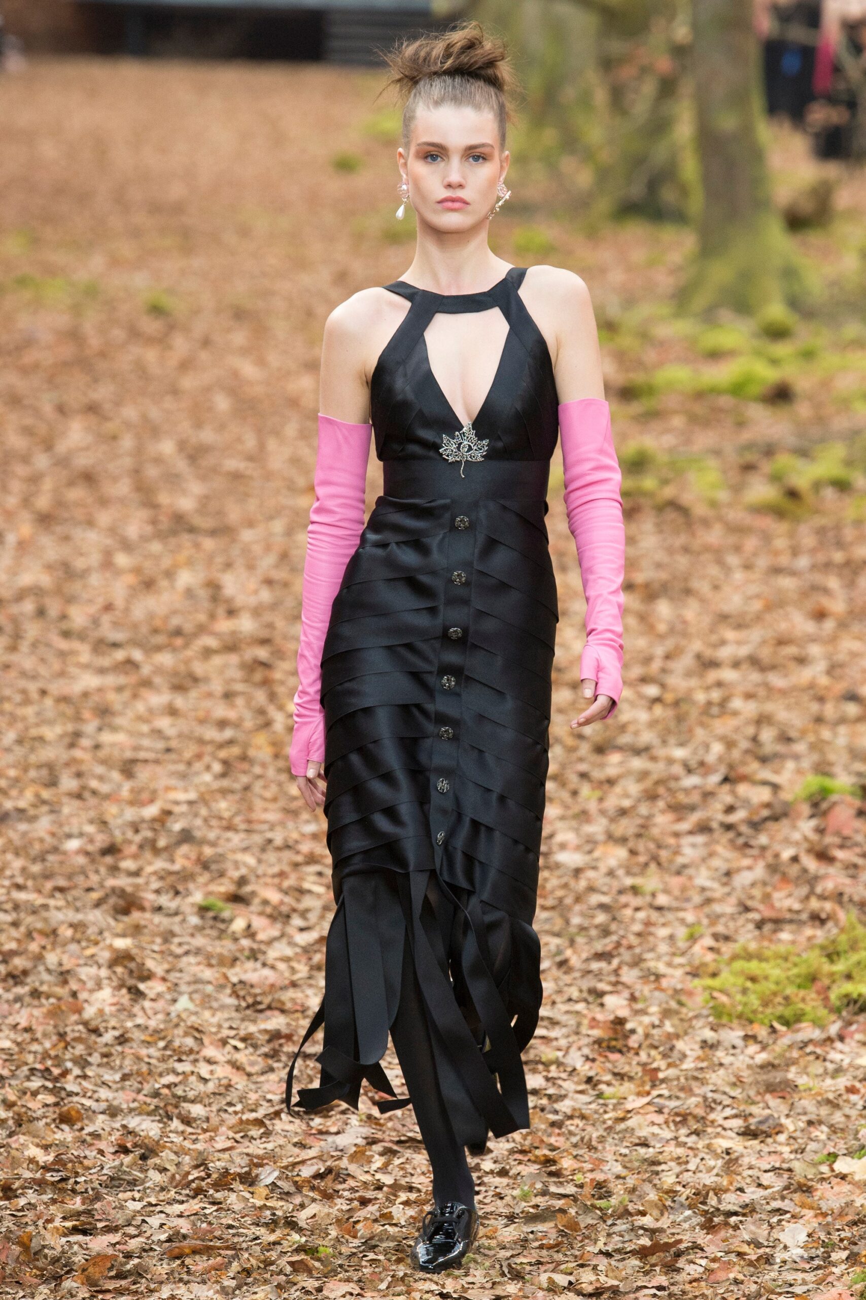 Chanel F/W 18 Look 64