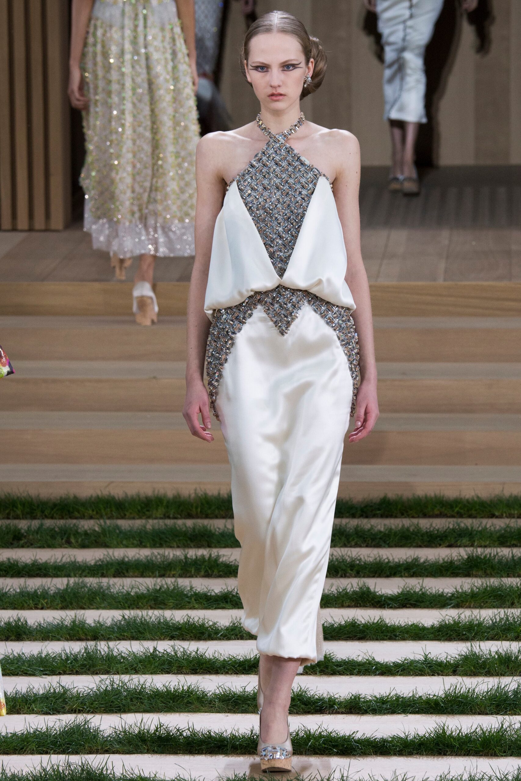 Chanel S/S 16 Couture Look 669