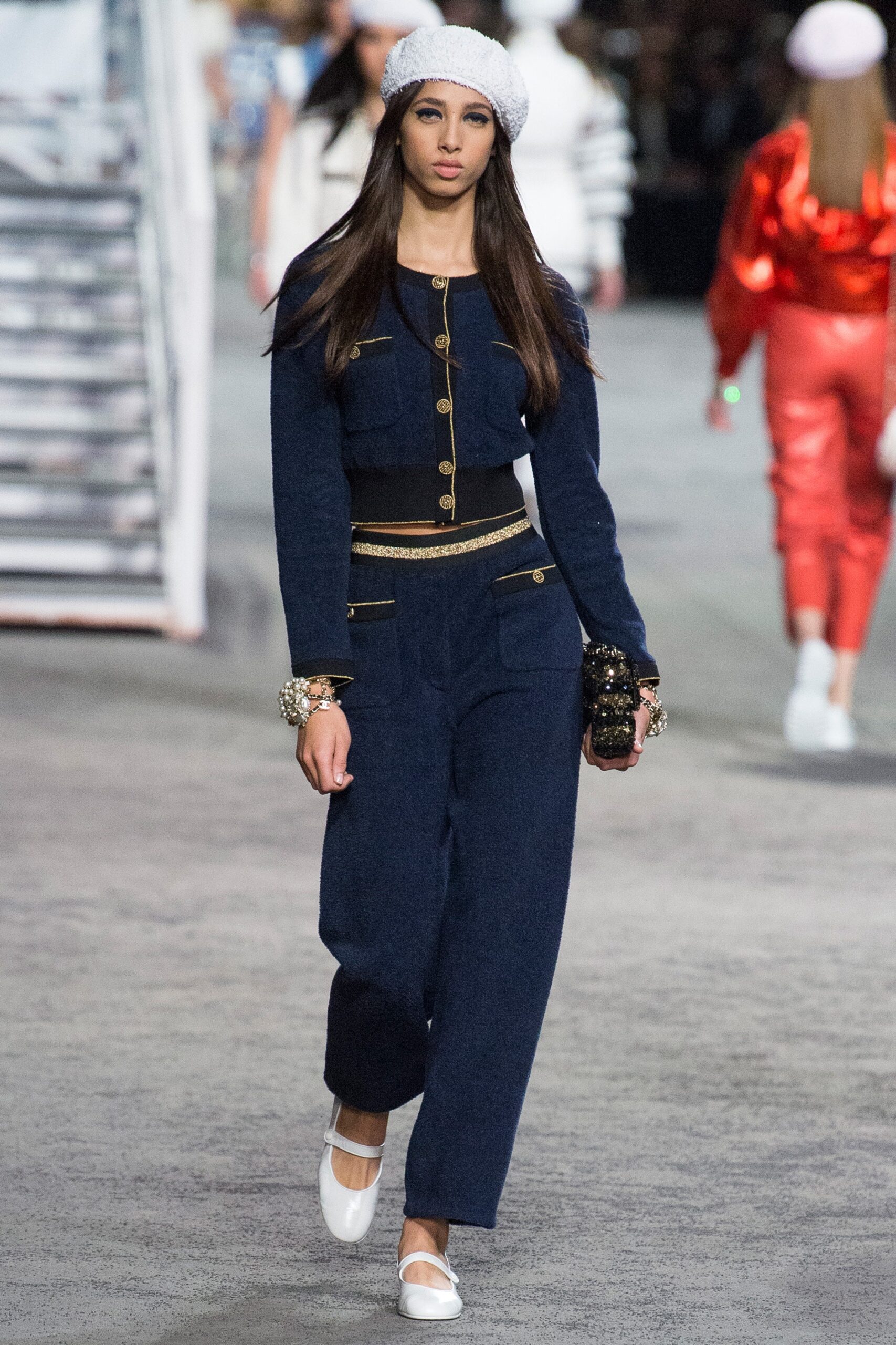 Chanel Resort 19 Look 42