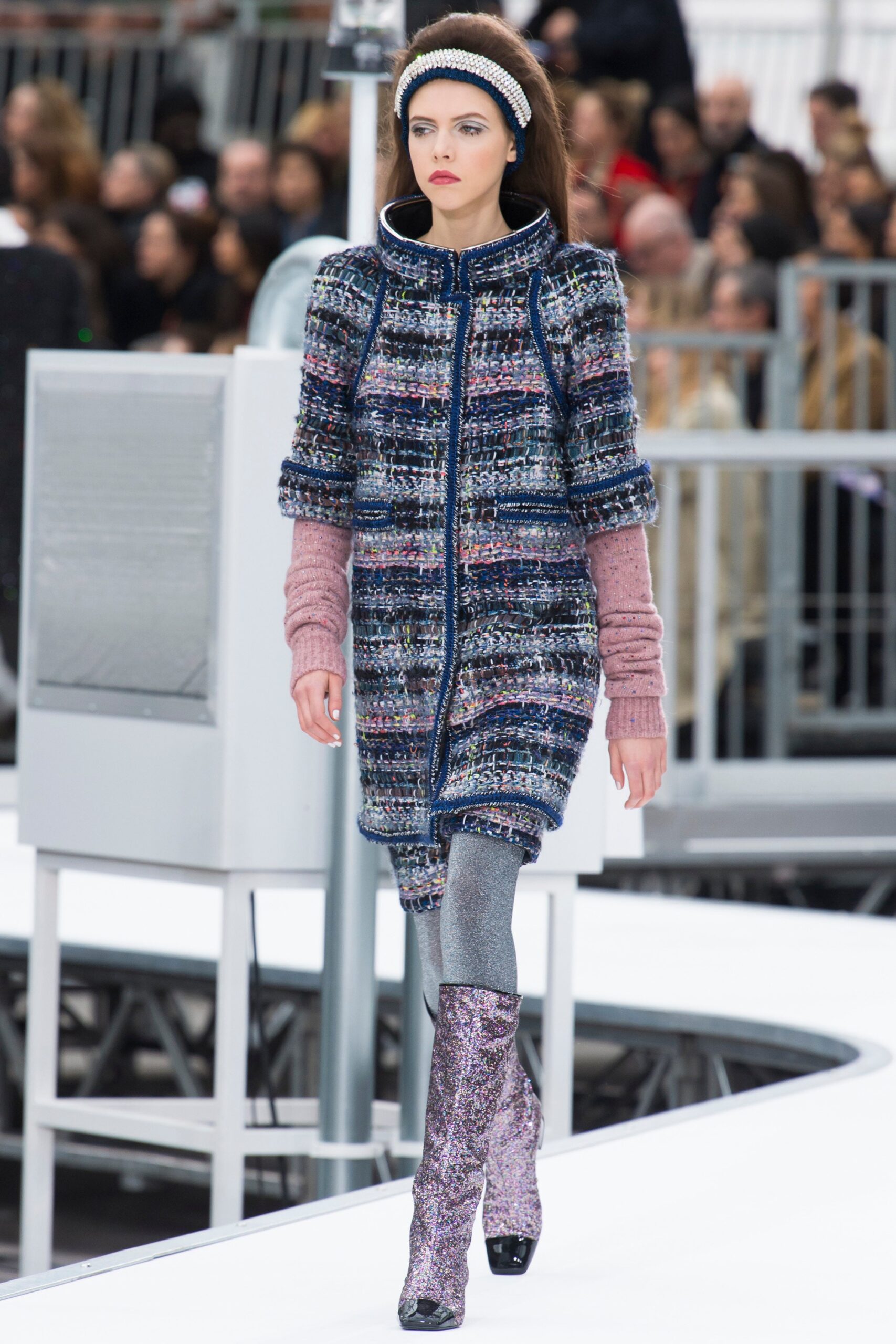 Chanel F/W 17 Look 624