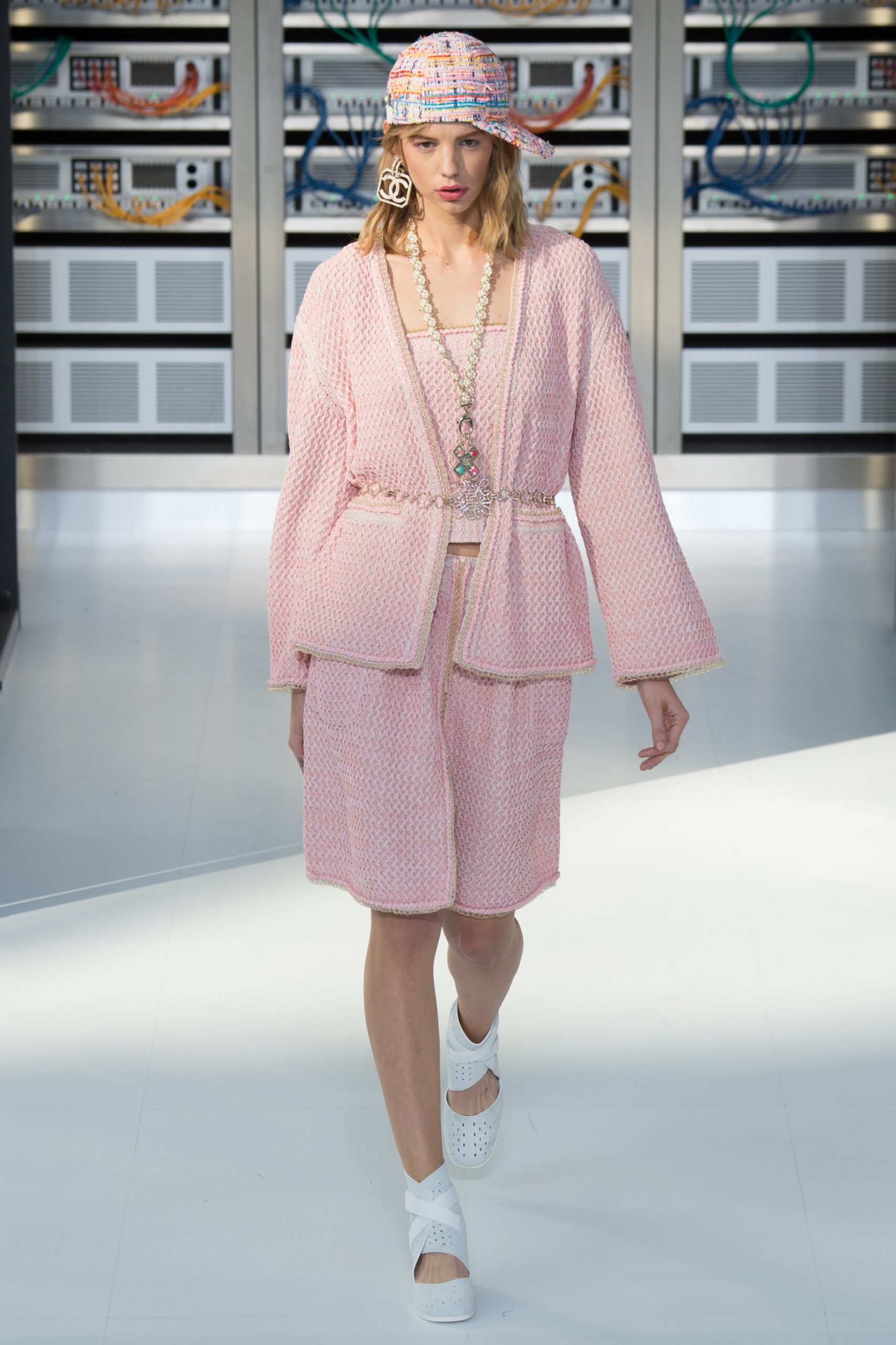 Chanel S/S 17 Look 1015