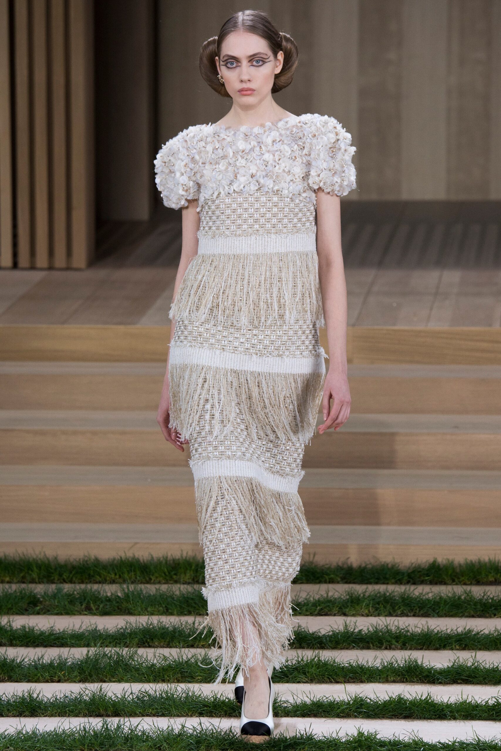 Chanel S/S 16 Couture Look 806