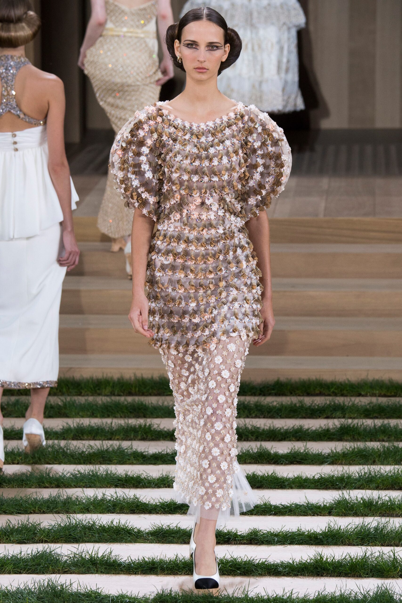 Chanel S/S 16 Couture Look 841