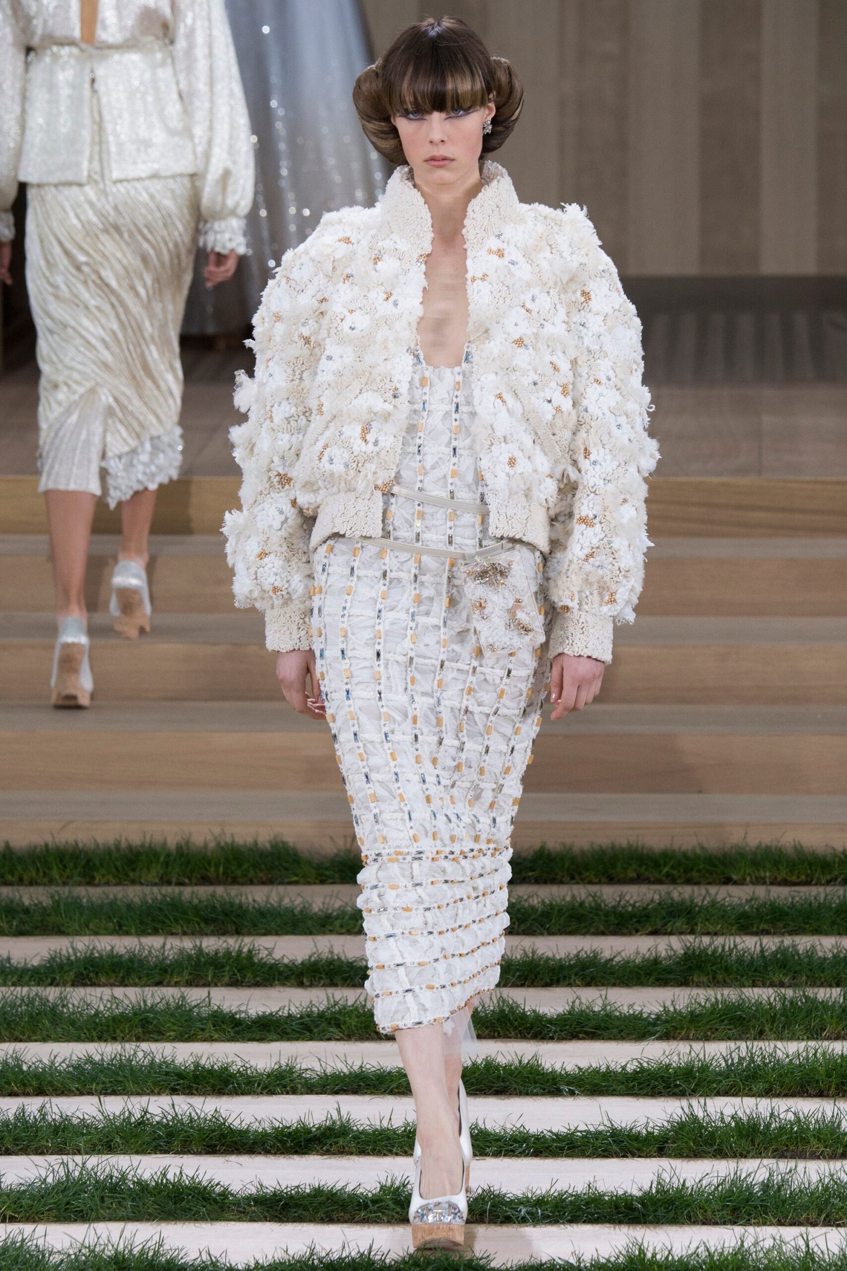 Chanel S/S 16 Couture Look 890