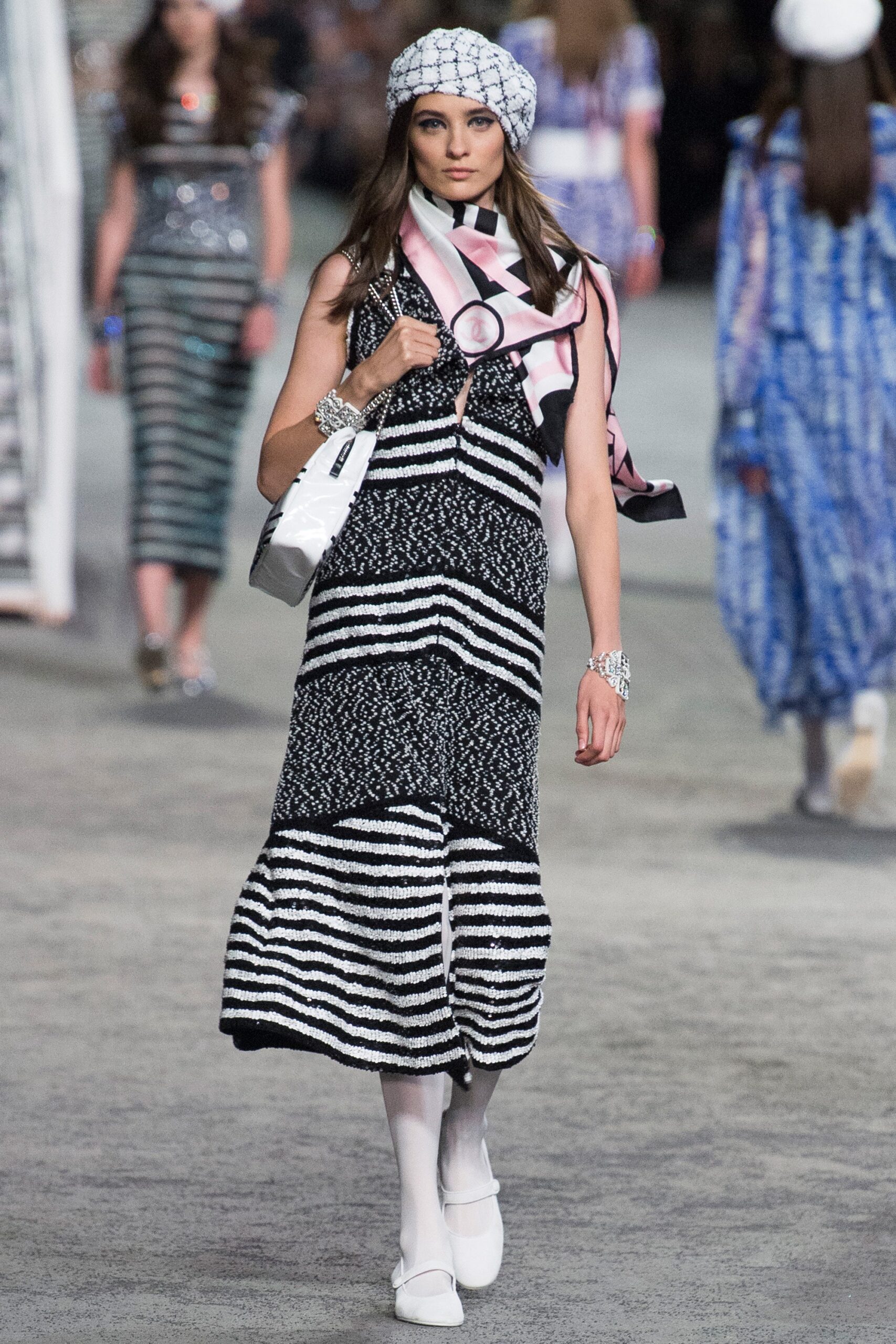 Chanel Resort 19 Look 61