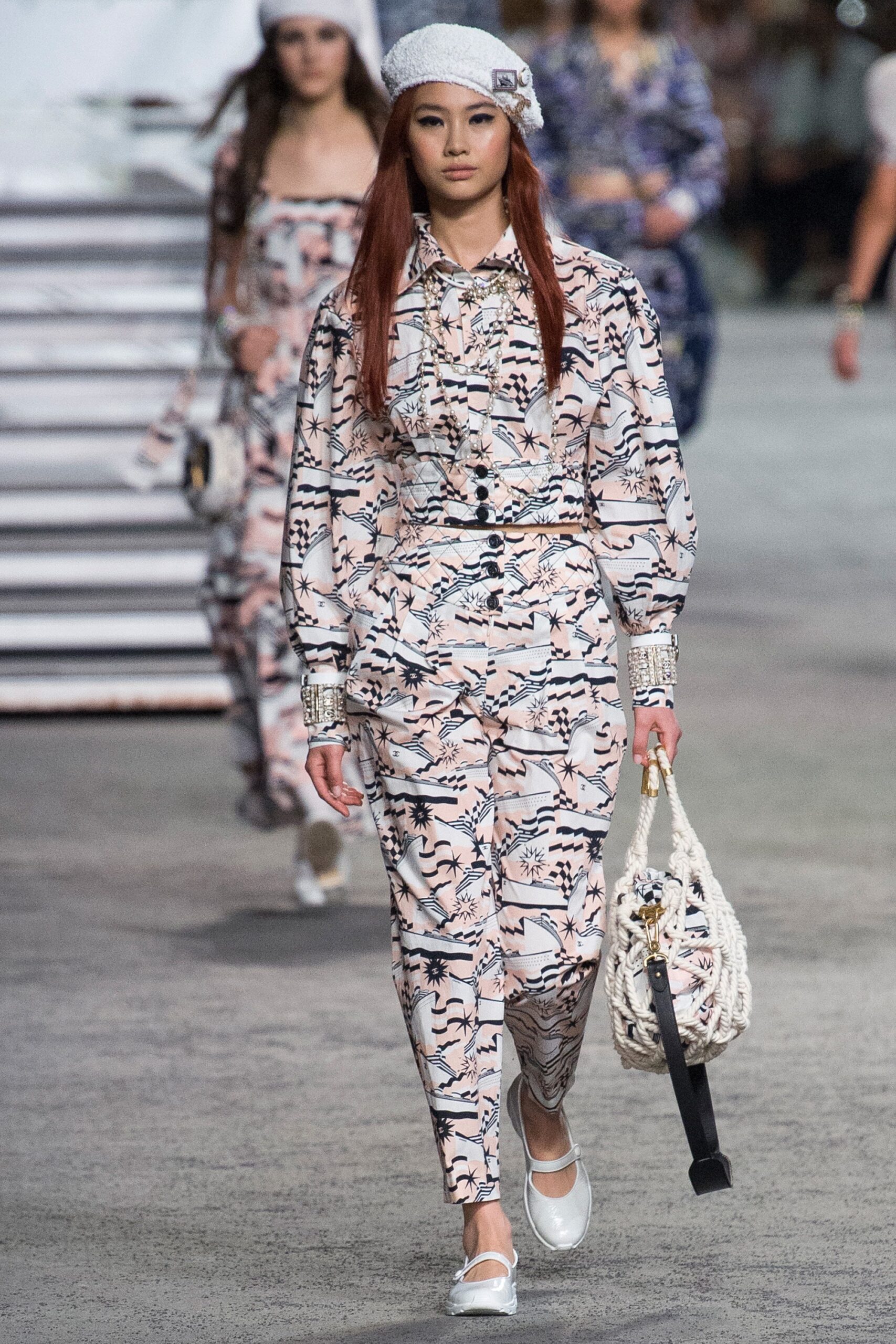 Chanel Resort 19 Look 69