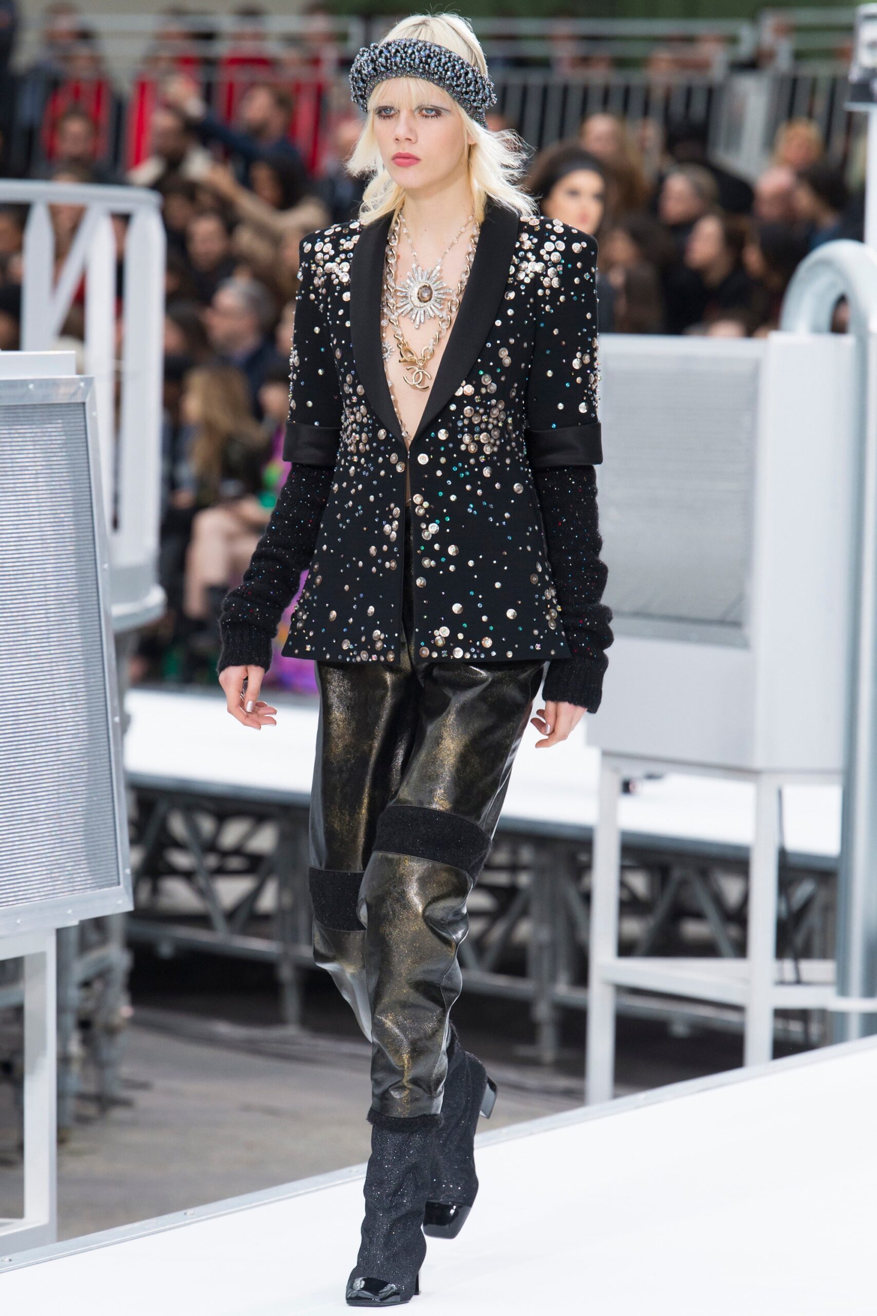 Chanel F/W 17 Look 1146