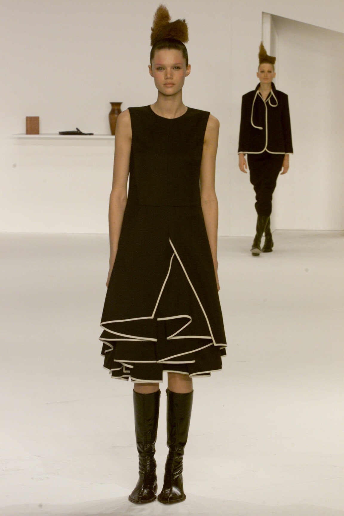 Chalayan F/W 00 Look 42