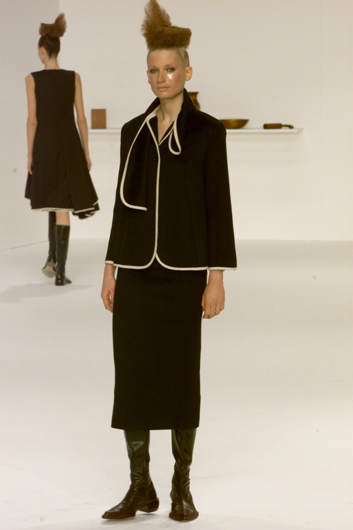 Chalayan F/W 00 Look 50