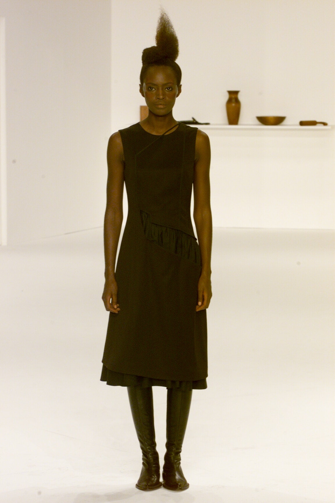 Chalayan F/W 00 Look 98