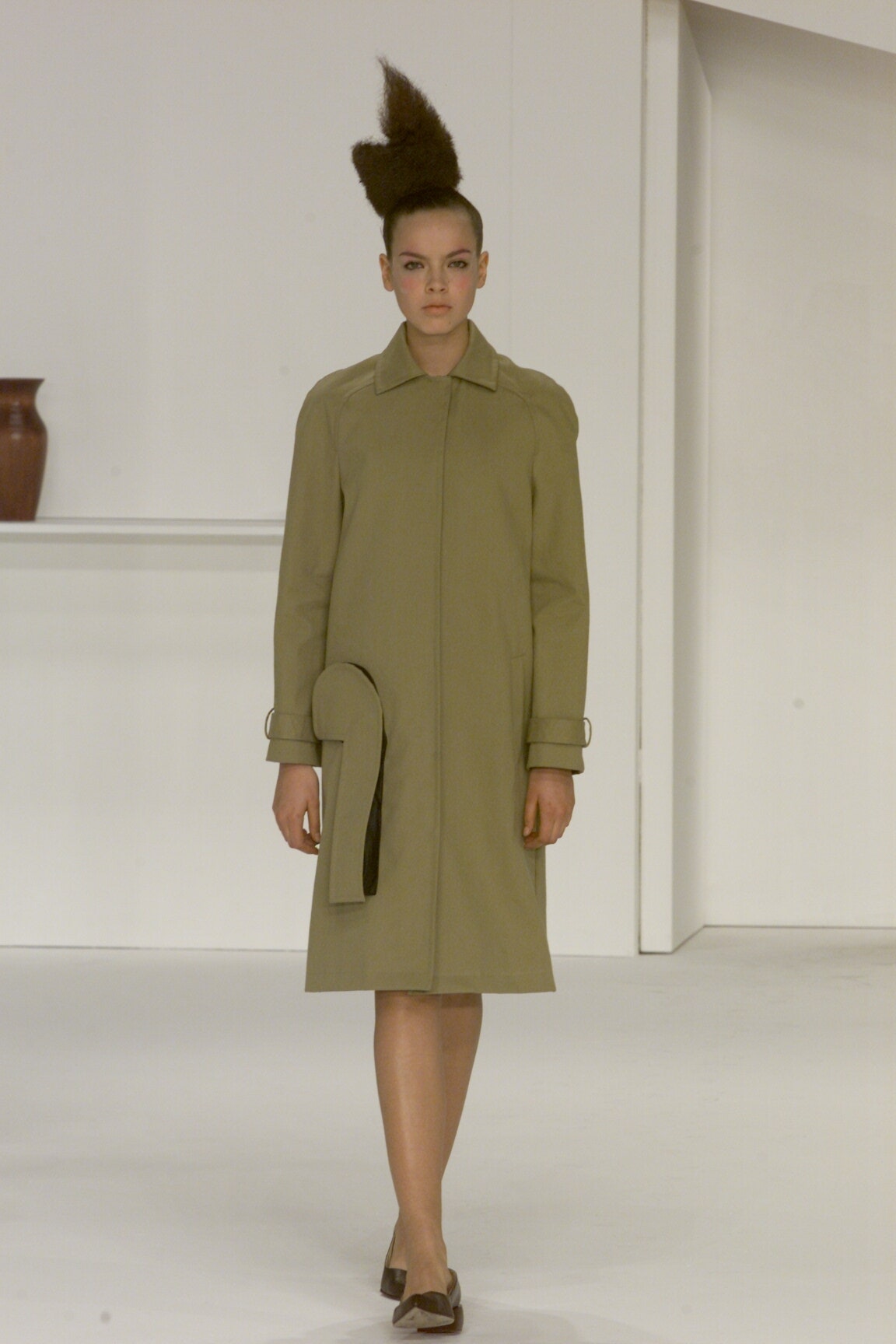 Chalayan F/W 00 Look 132