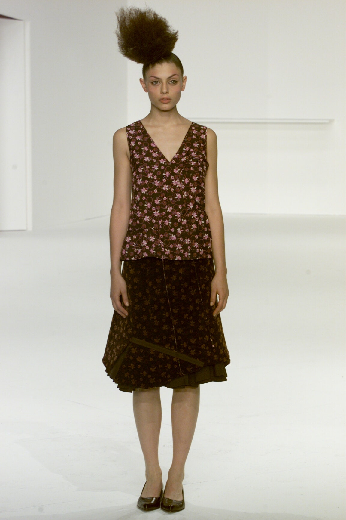 Chalayan F/W 00 Look 205