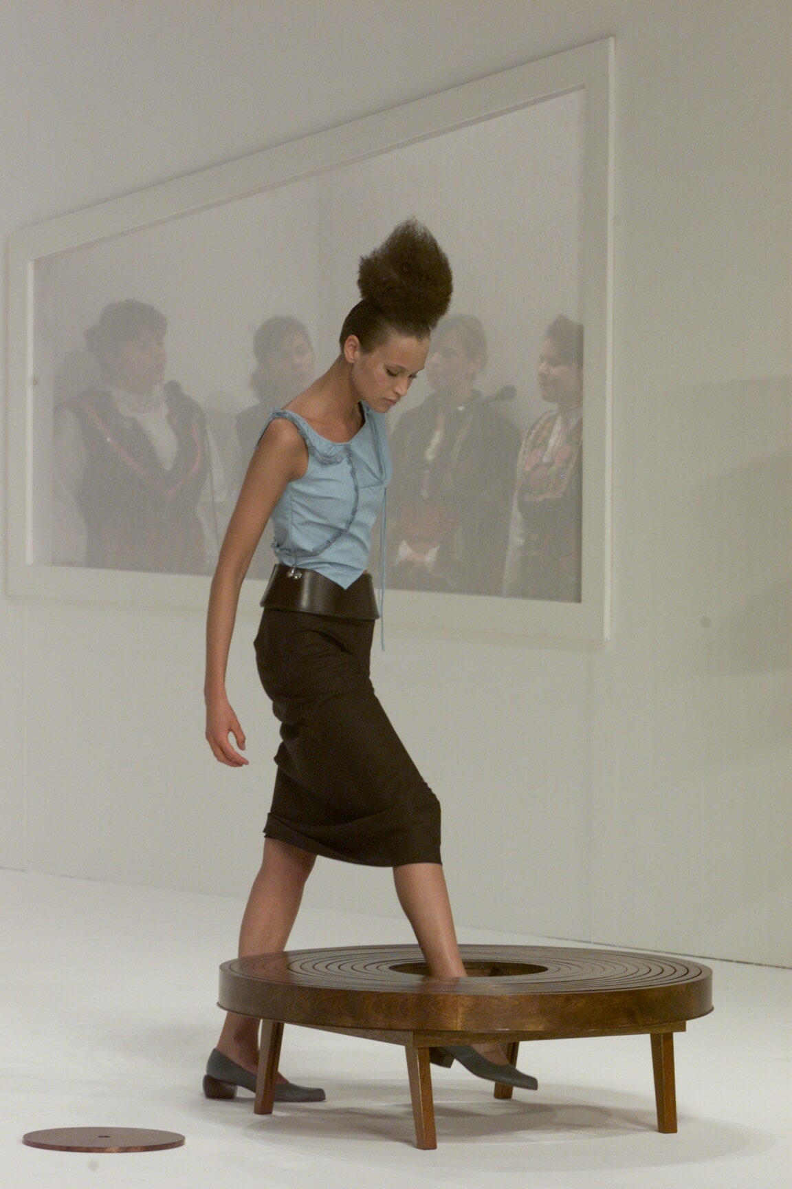 Chalayan F/W 00 Look 309