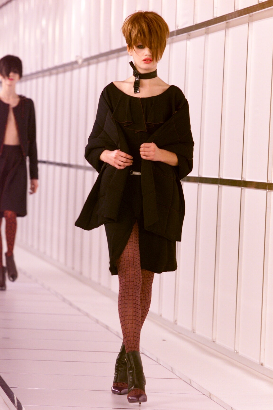 Chanel F/W 00 Look 499