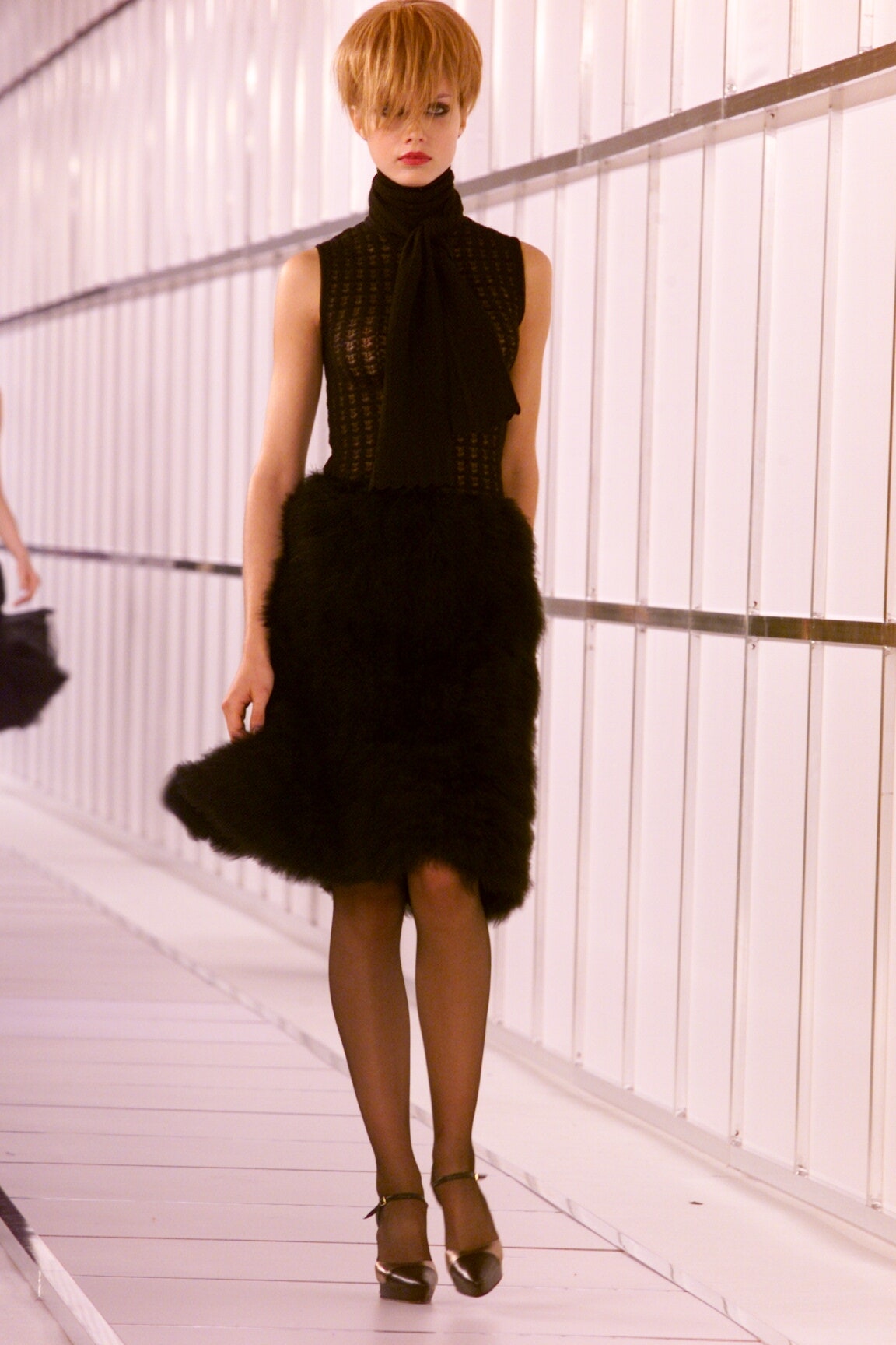 Chanel F/W 00 Look 566