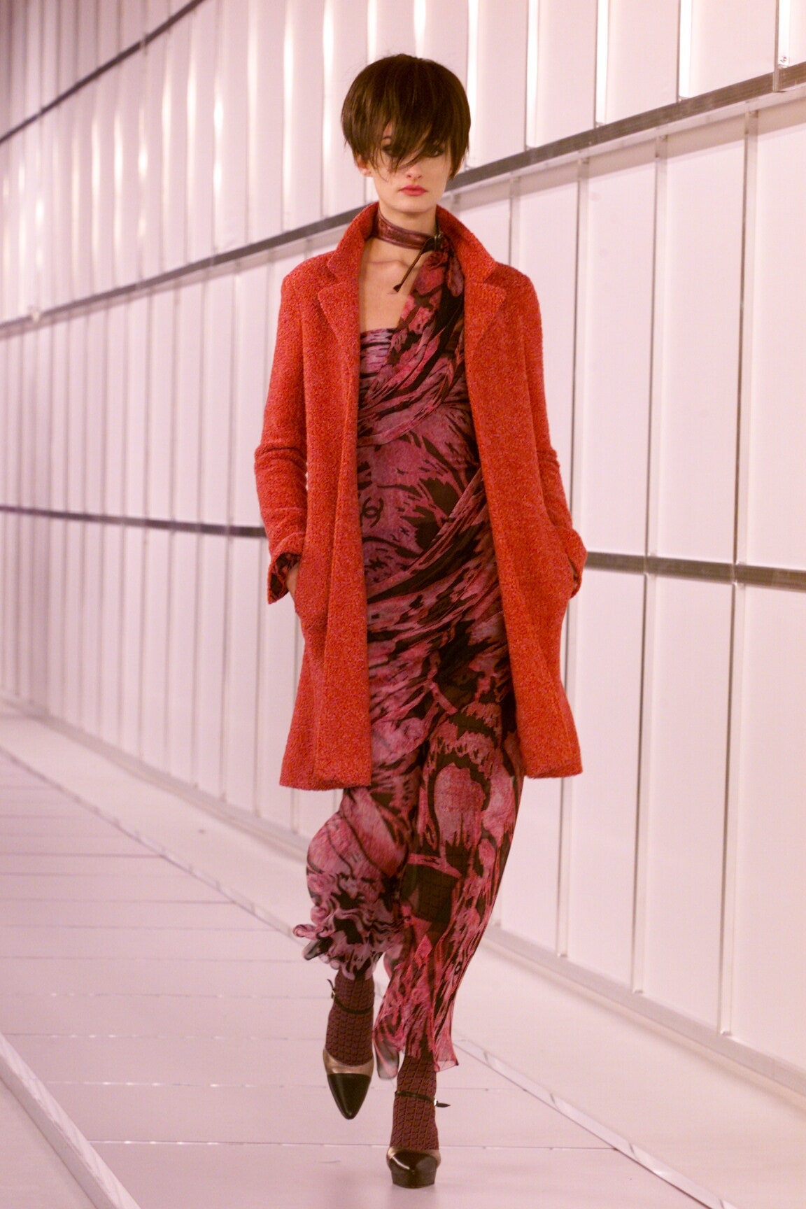 Chanel F/W 00 Look 606
