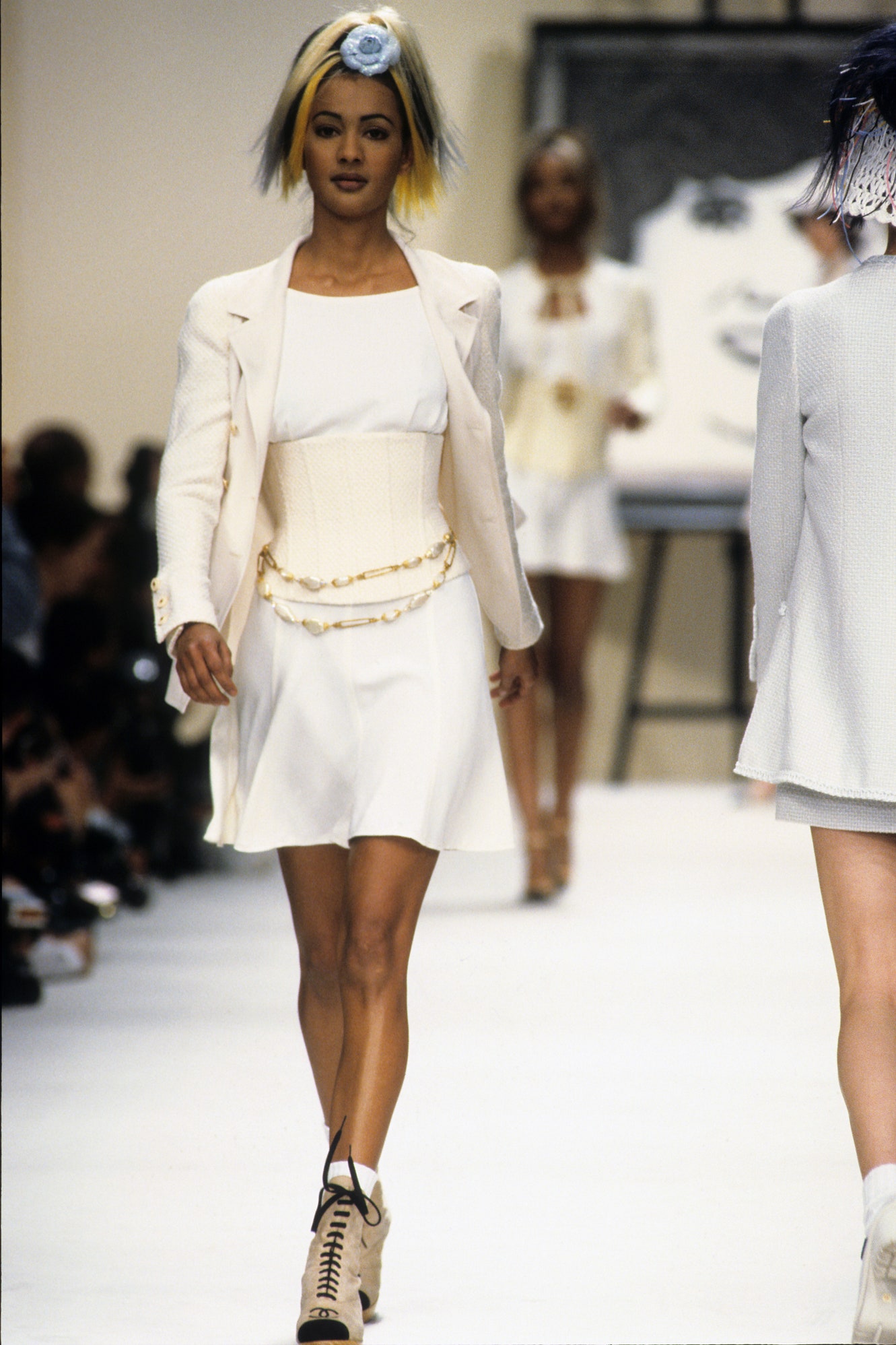 Chanel S/S 94 Look 823