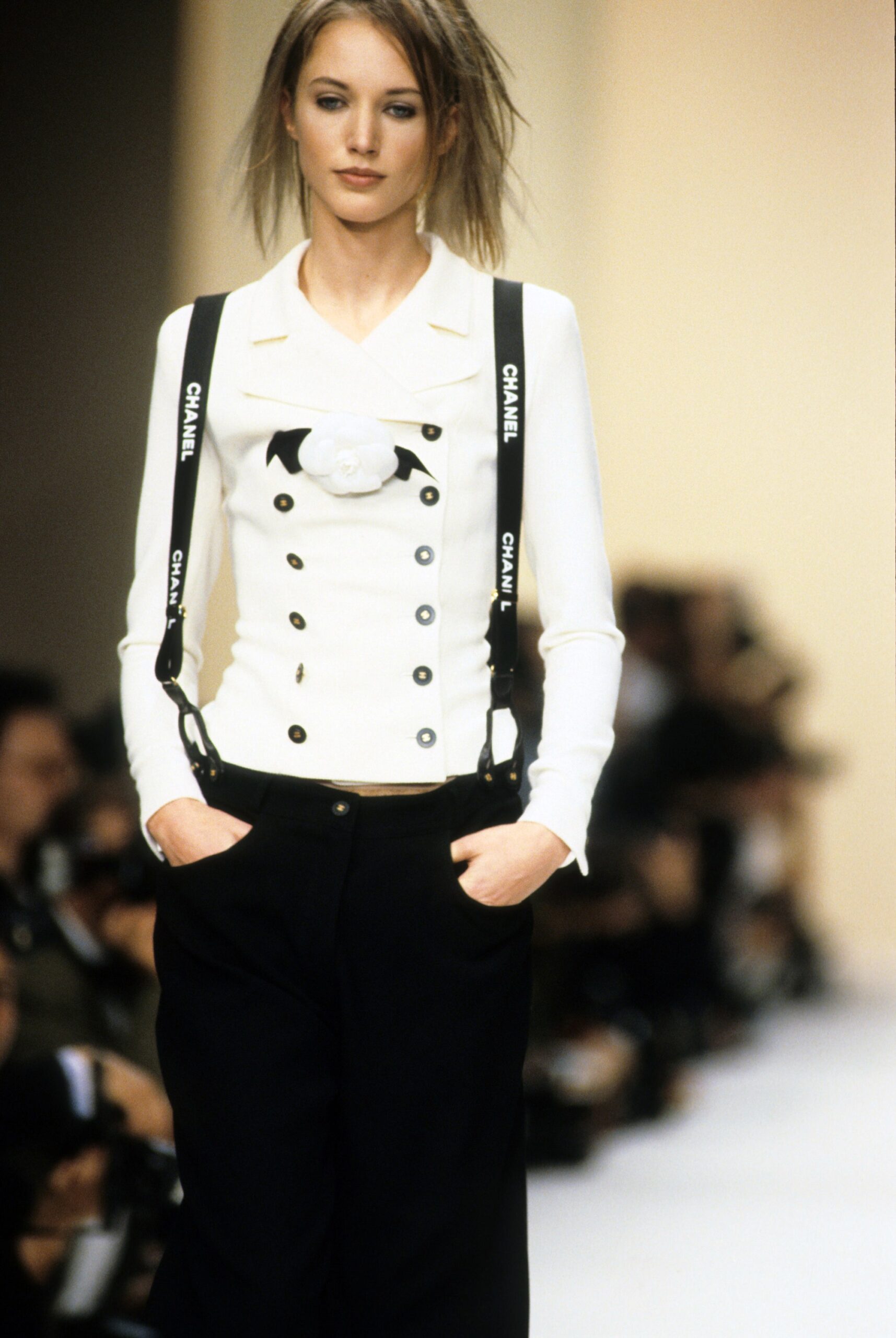 Chanel S/S 94 Look 1057