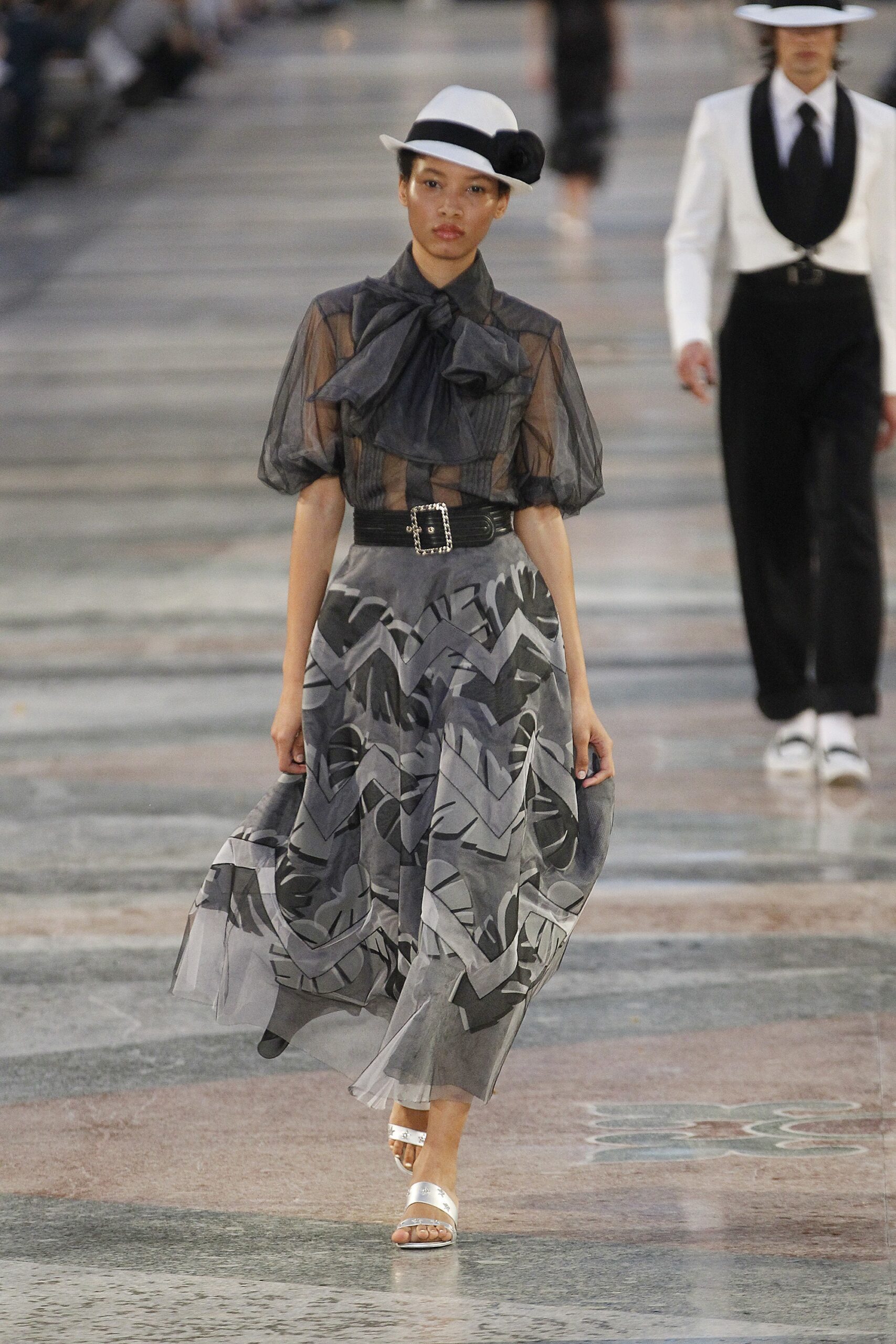 Chanel Resort 17 Look 40