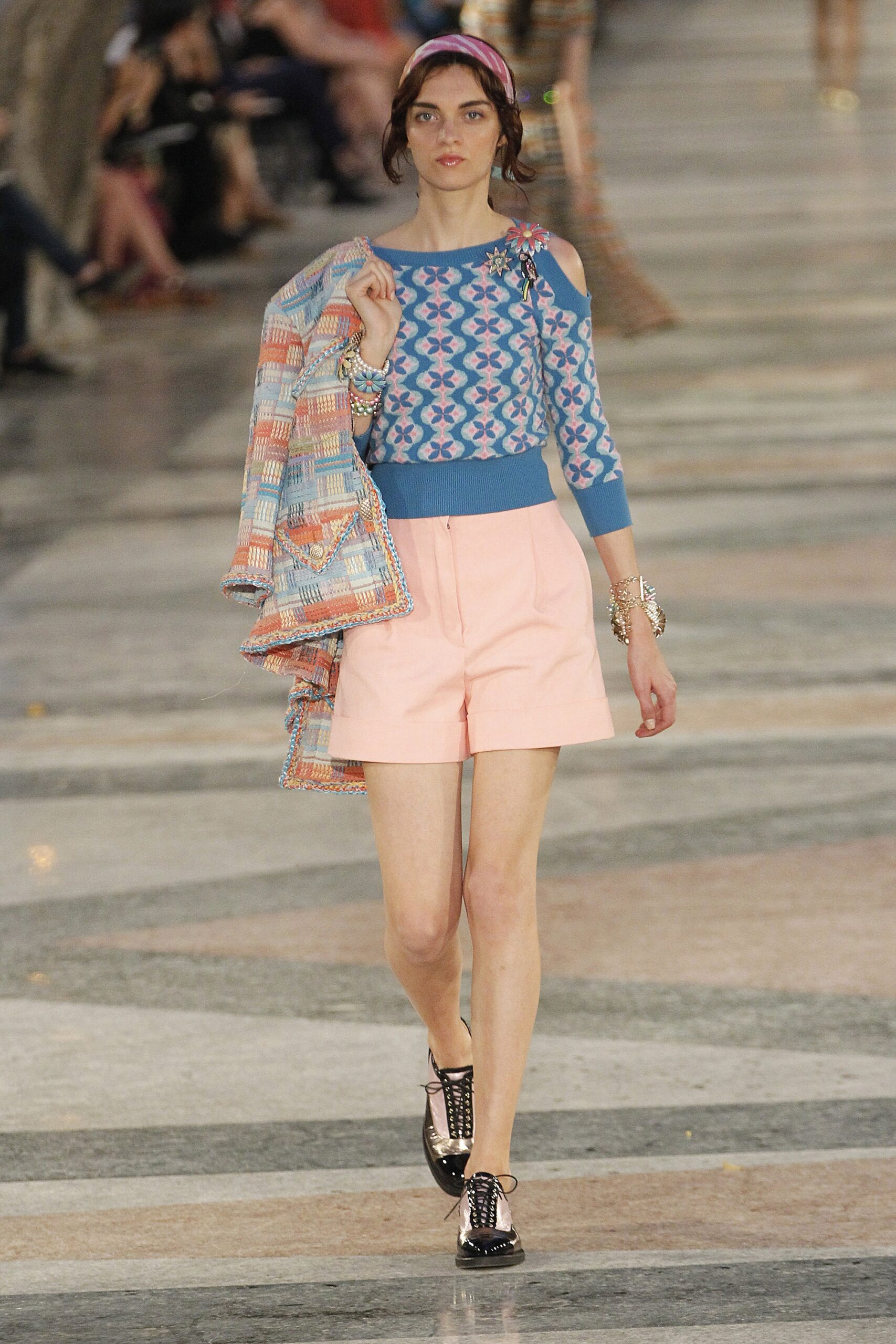 Chanel Resort 17 Look 107