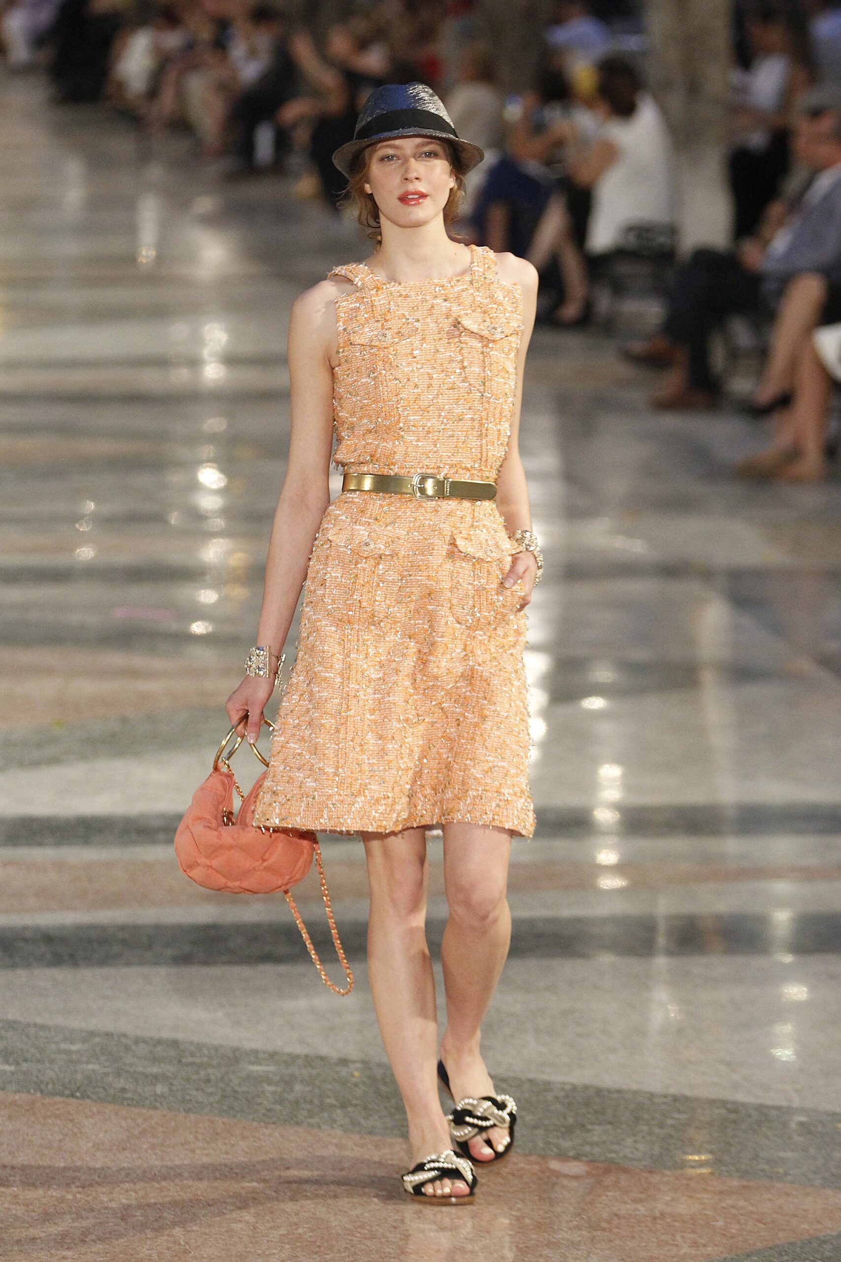 Chanel Resort 17 Look 126