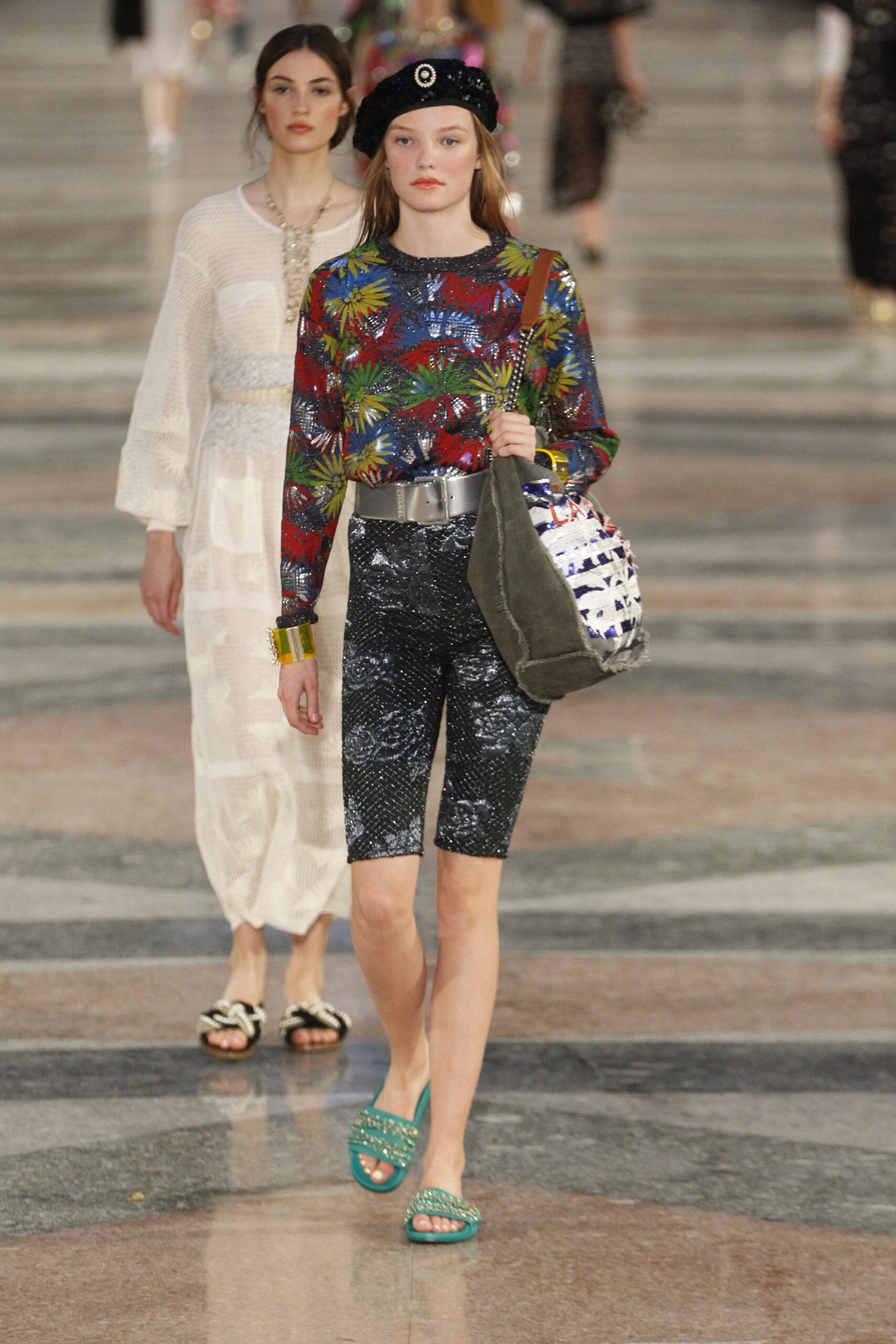 Chanel Resort 17 Look 292