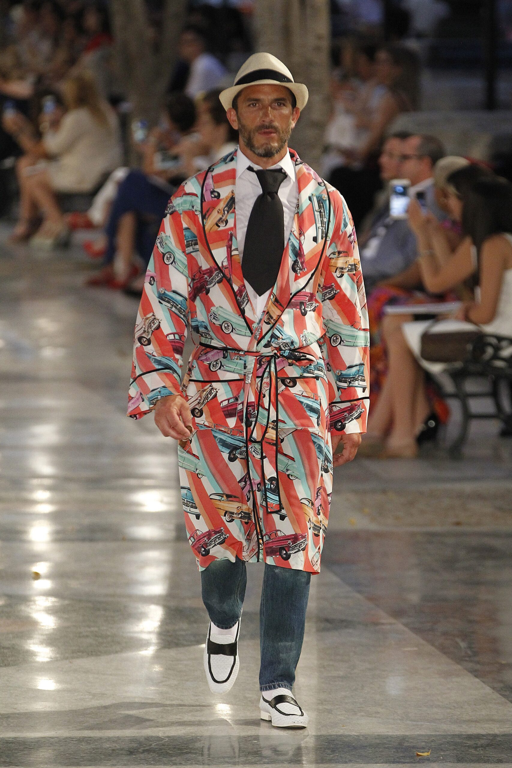 Chanel Resort 17 Look 358