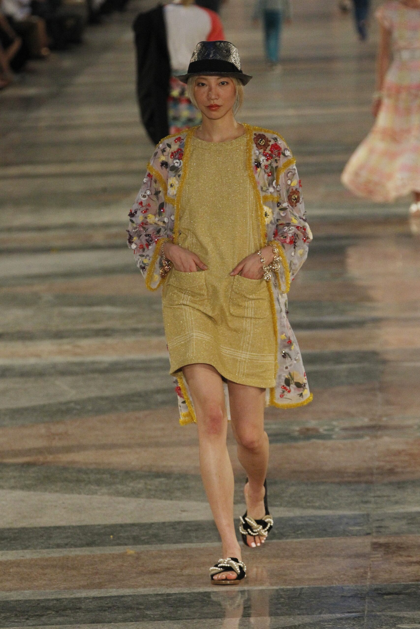 Chanel Resort 17 Look 511
