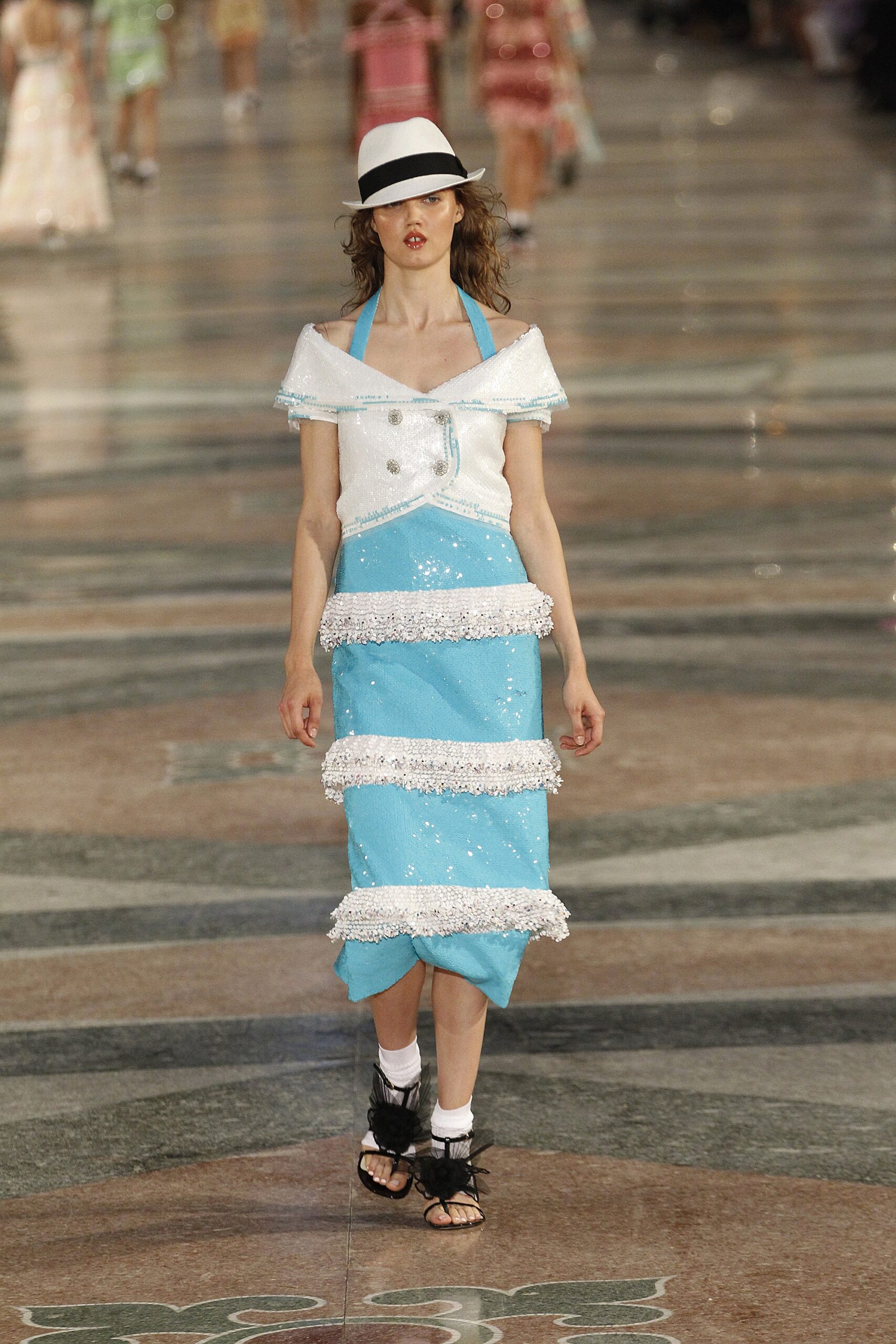 Chanel Resort 17 Look 580