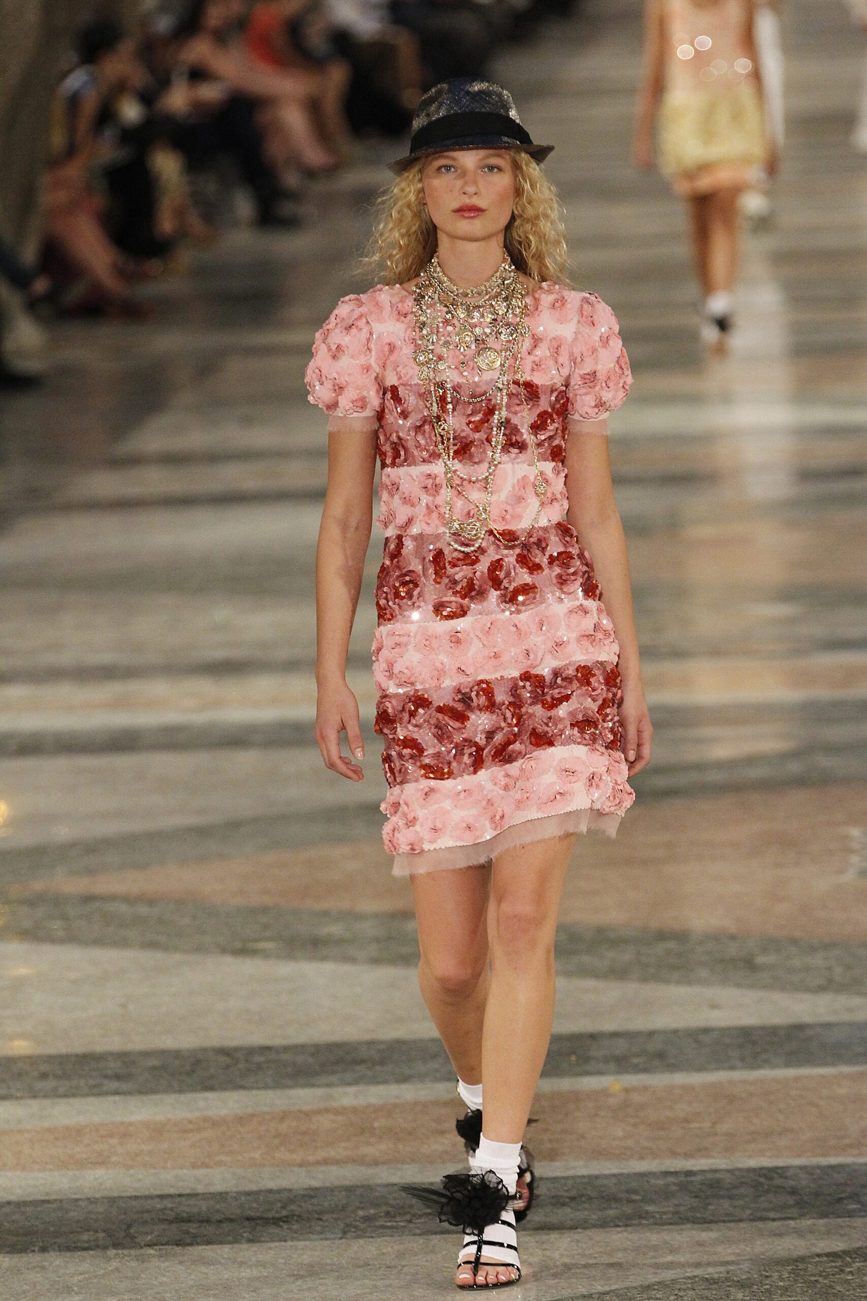 Chanel Resort 17 Look 625