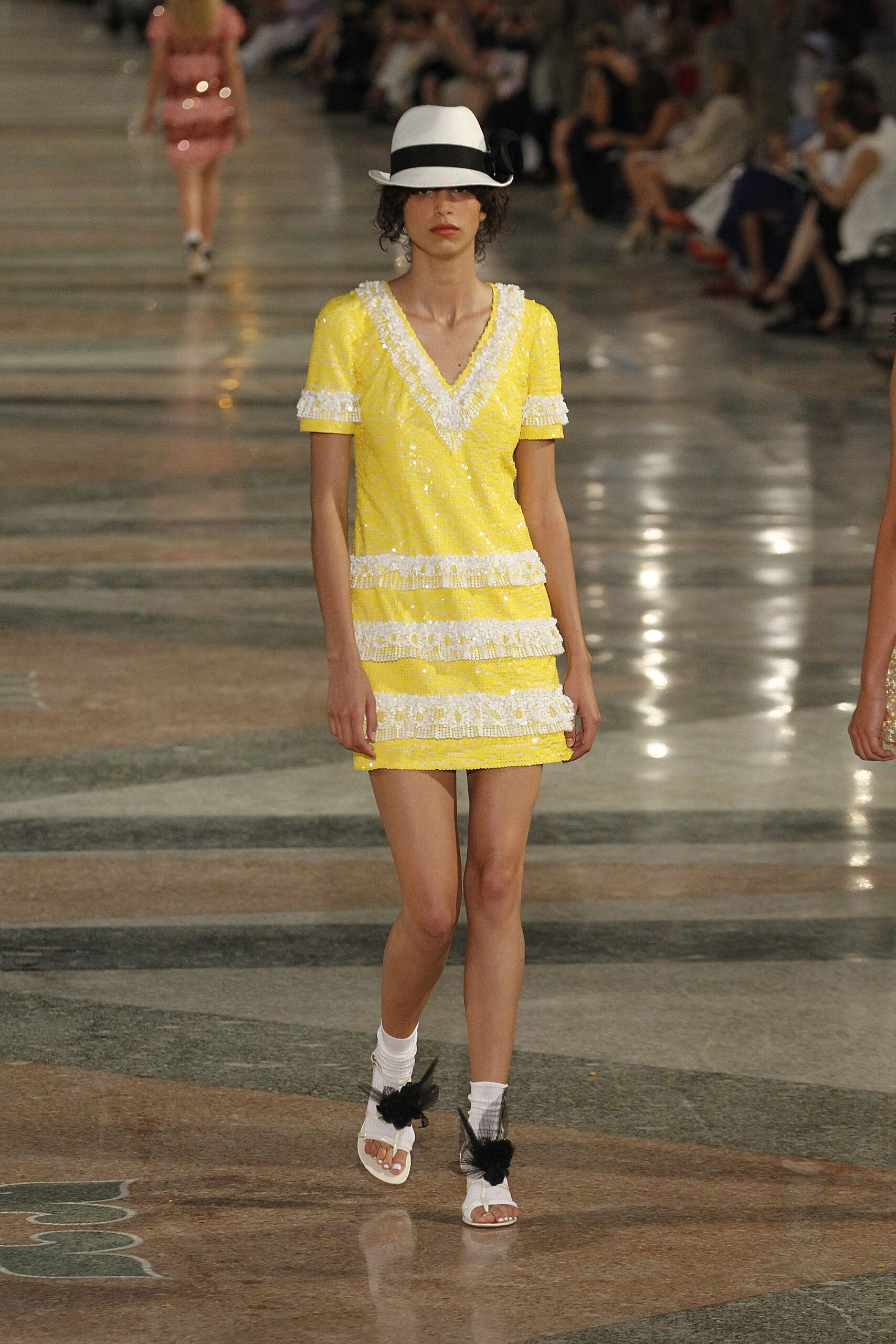 Chanel Resort 17 Look 688