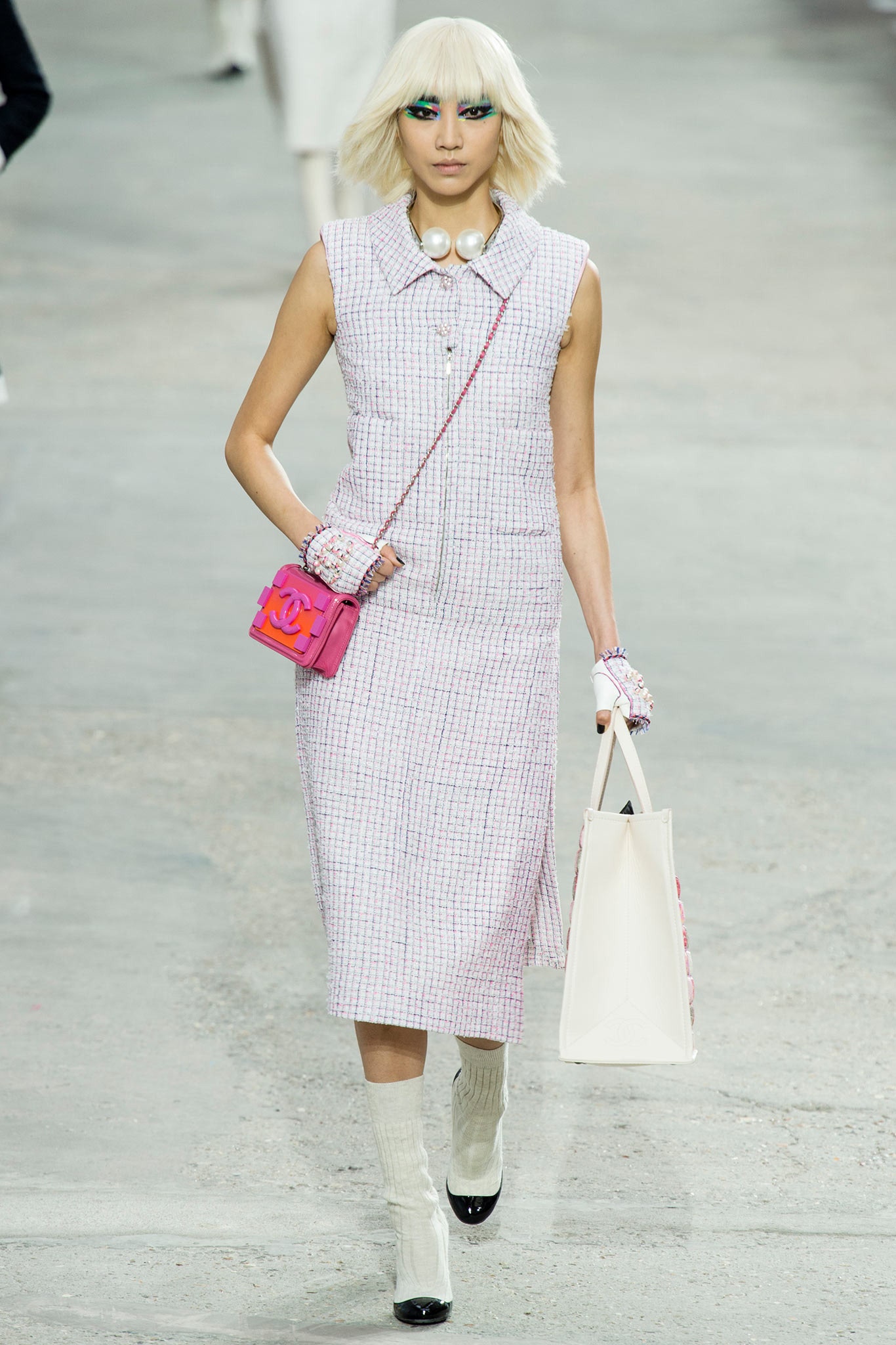 Chanel S/S 14 Look 36