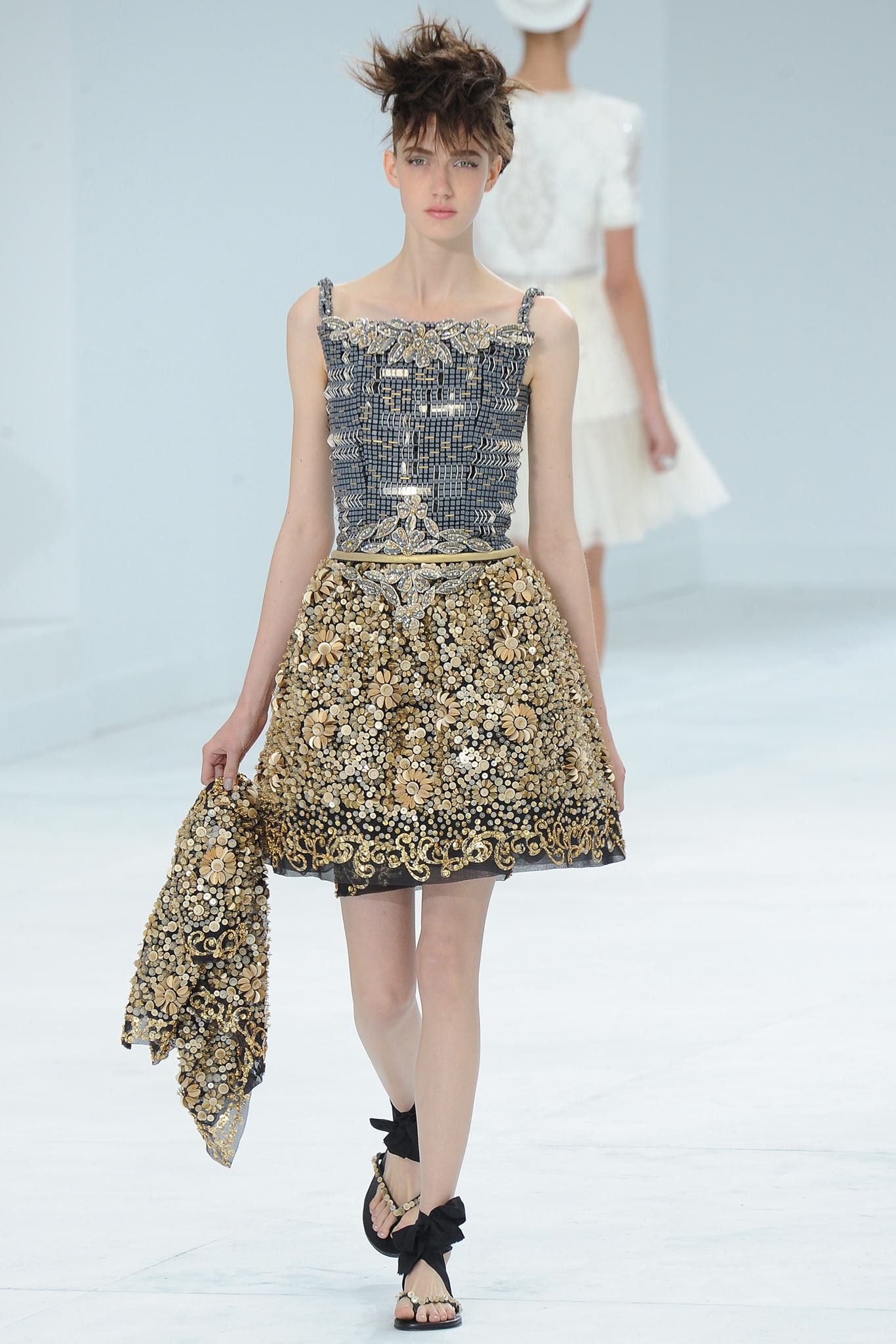 Chanel F/W 14 Couture Look 130