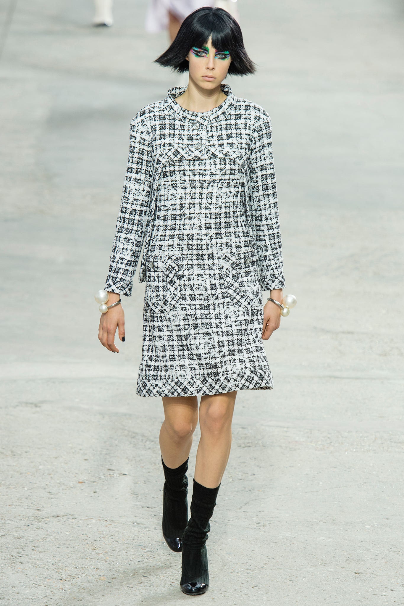 Chanel S/S 14 Look 239